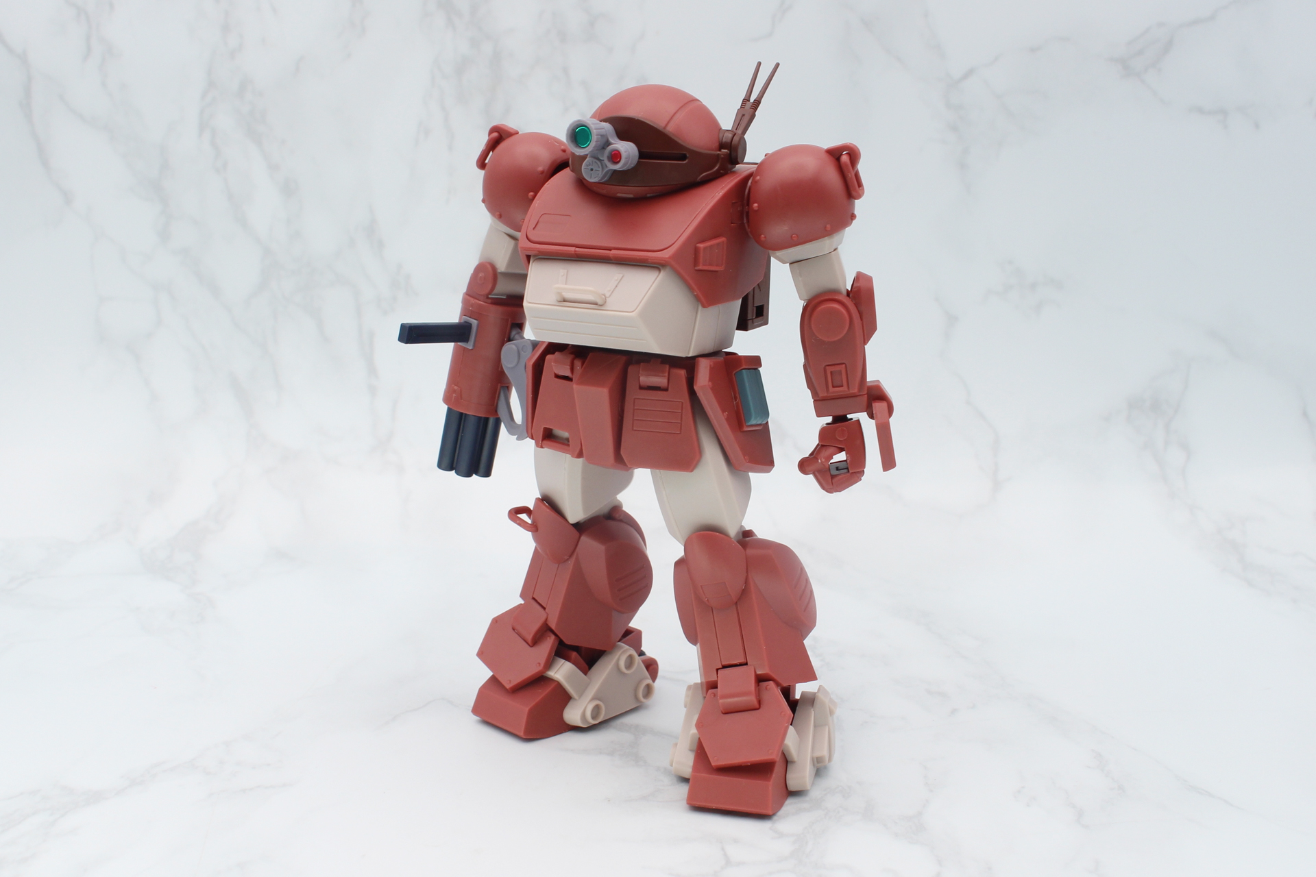 「HG ブルーティッシュドッグ」の完成。シンプルながらこのカラーリングのインパクトは強い