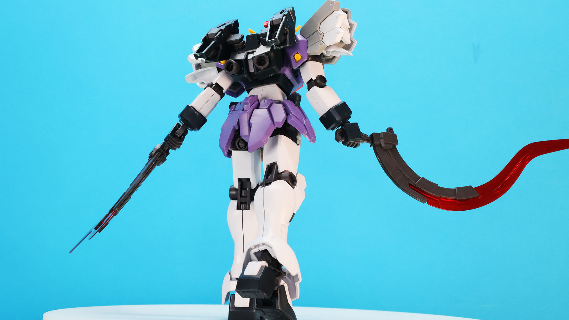 近接攻撃主体の機体です
