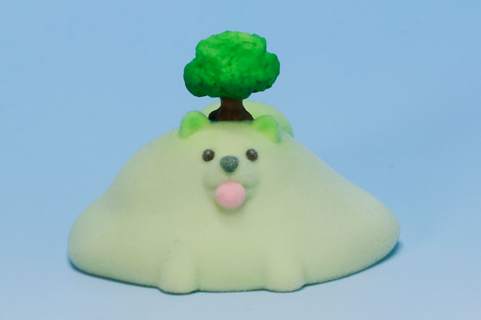 こちらは「3丁目の芝犬（新緑）」だ