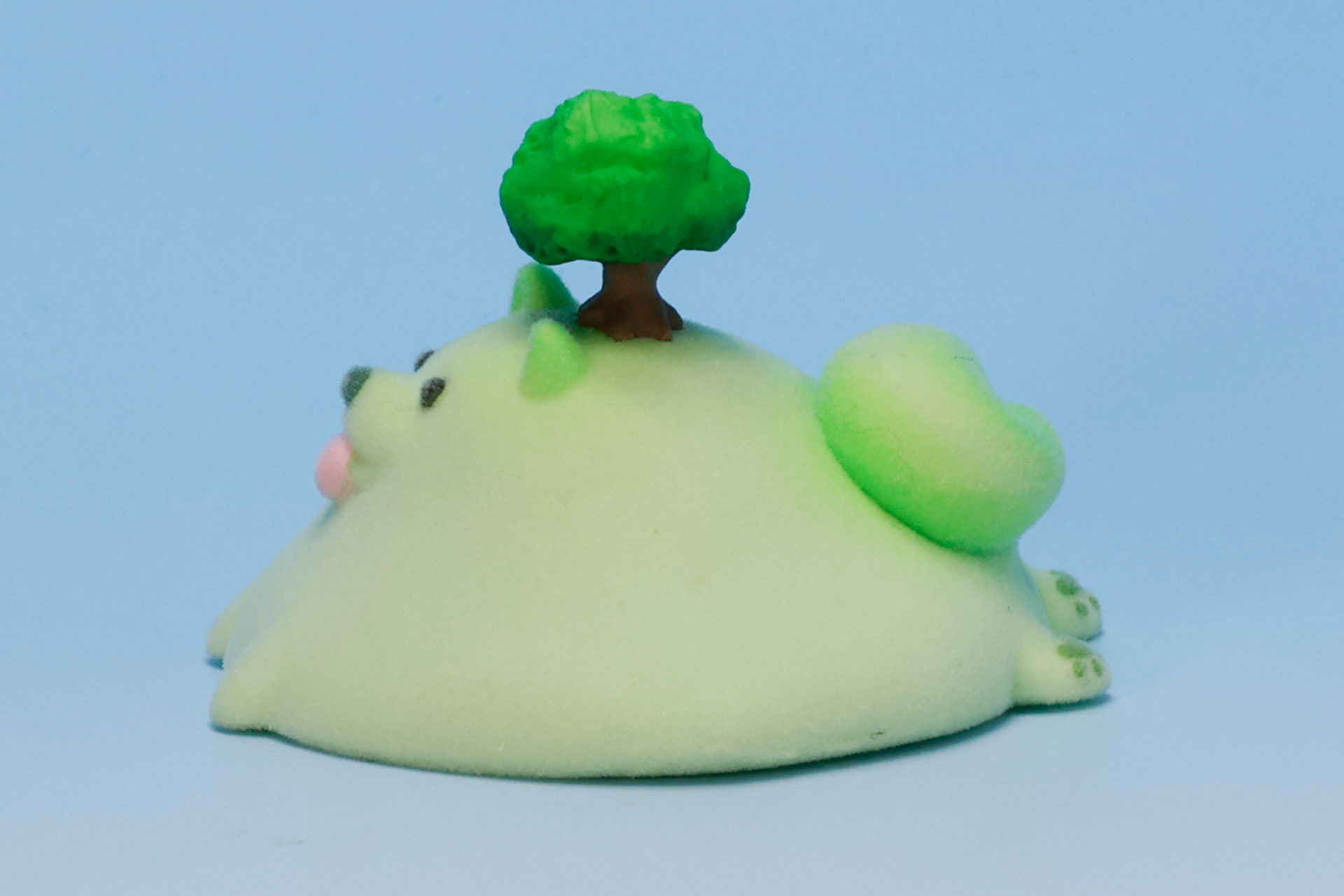 ぺろっと出した舌がなんとも愛らしい