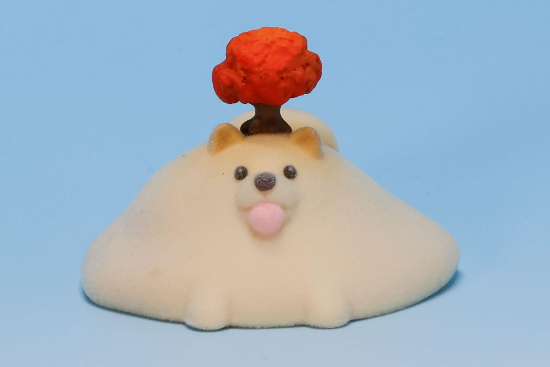 こちらは「3丁目の芝犬（紅葉）」だ