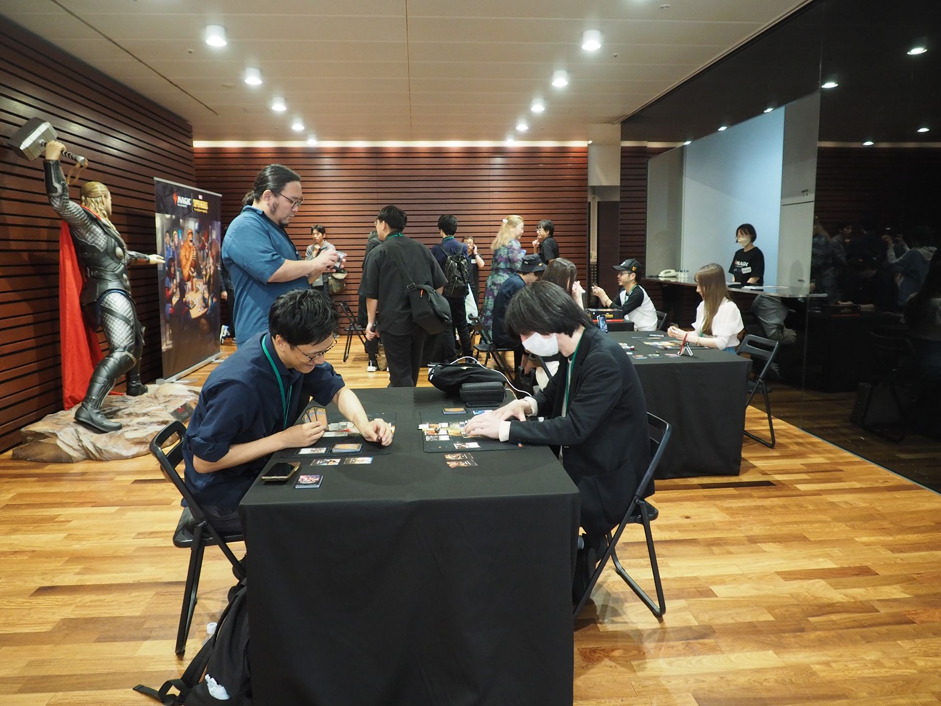イベント終了後、ロビーには対戦スペースが用意されていた