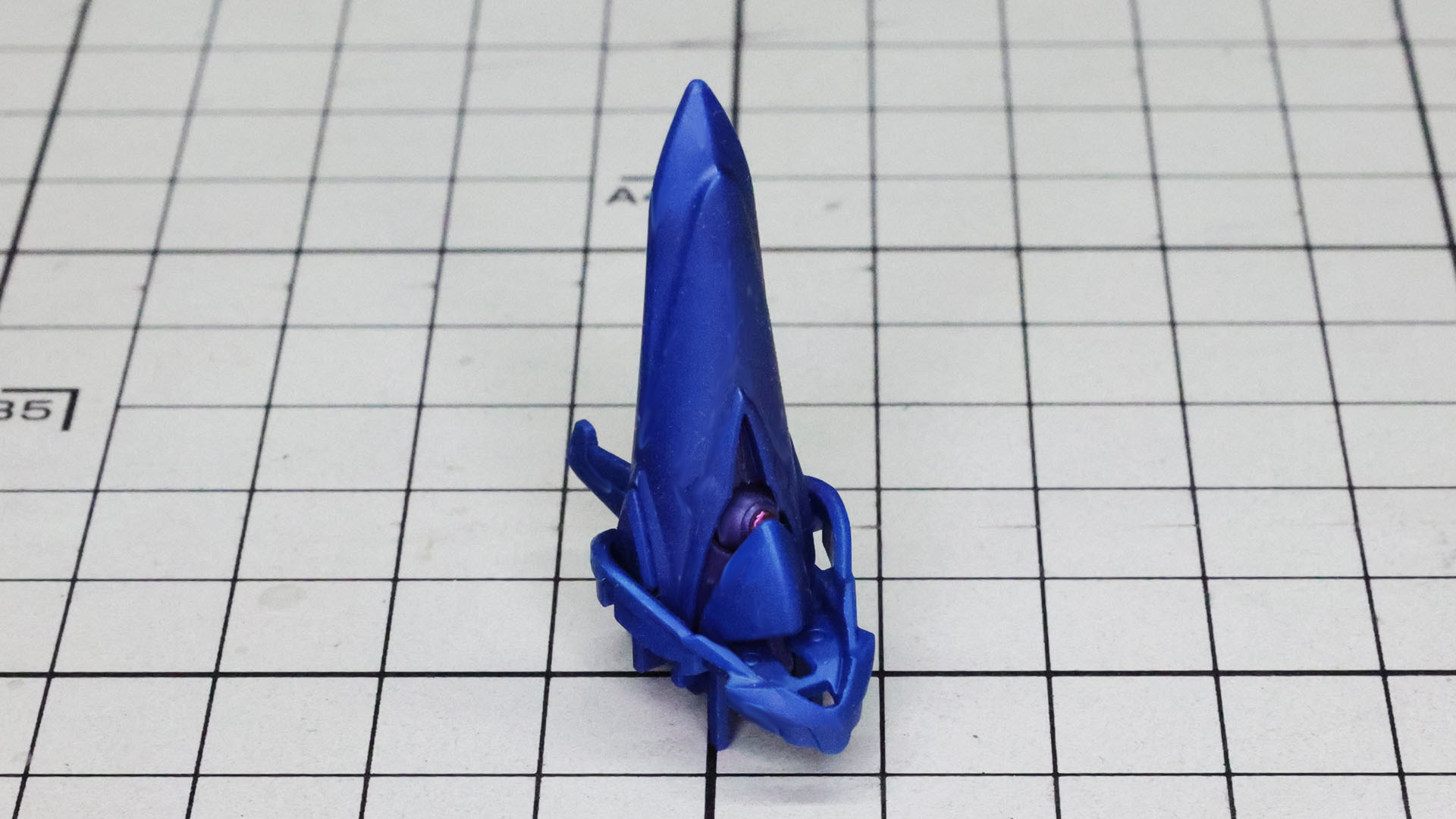 頭部が組み上がりました。すごいディテールと可動機構です
