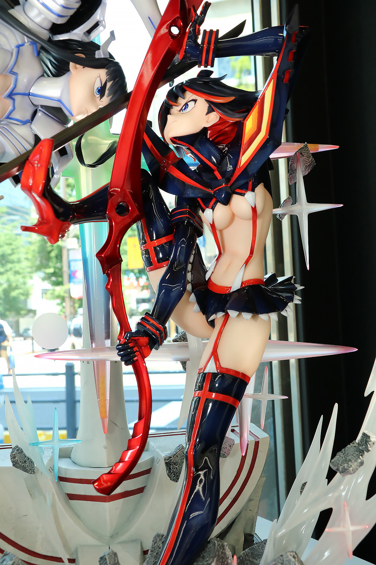 鬼龍院皐月の威厳と躍動感をフィギュアで再現