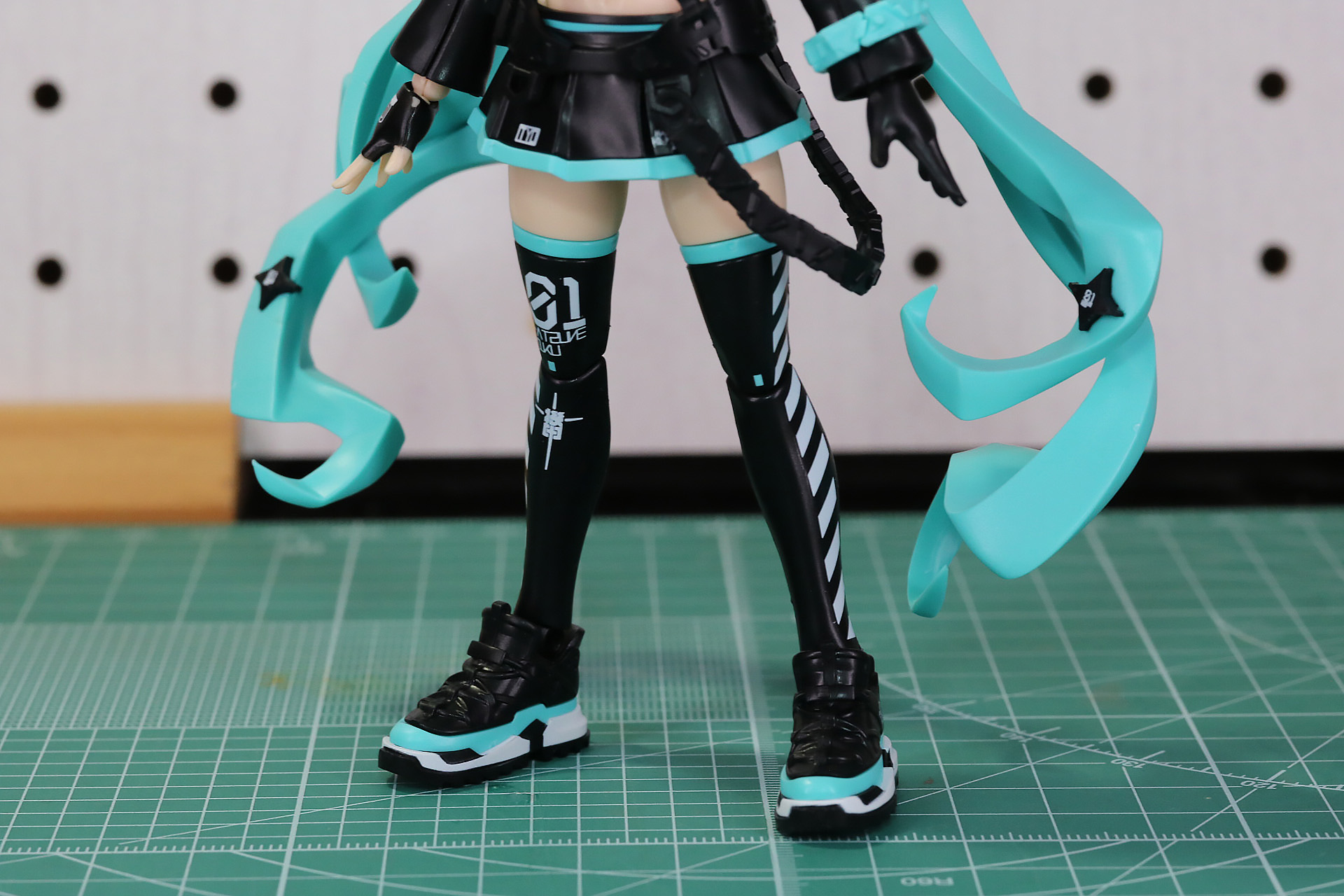 デカールを貼った状態