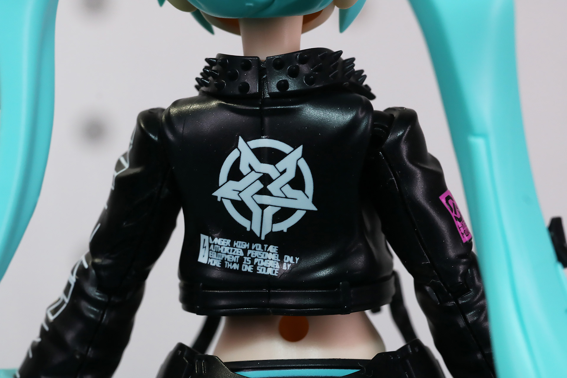 デカールを貼った状態