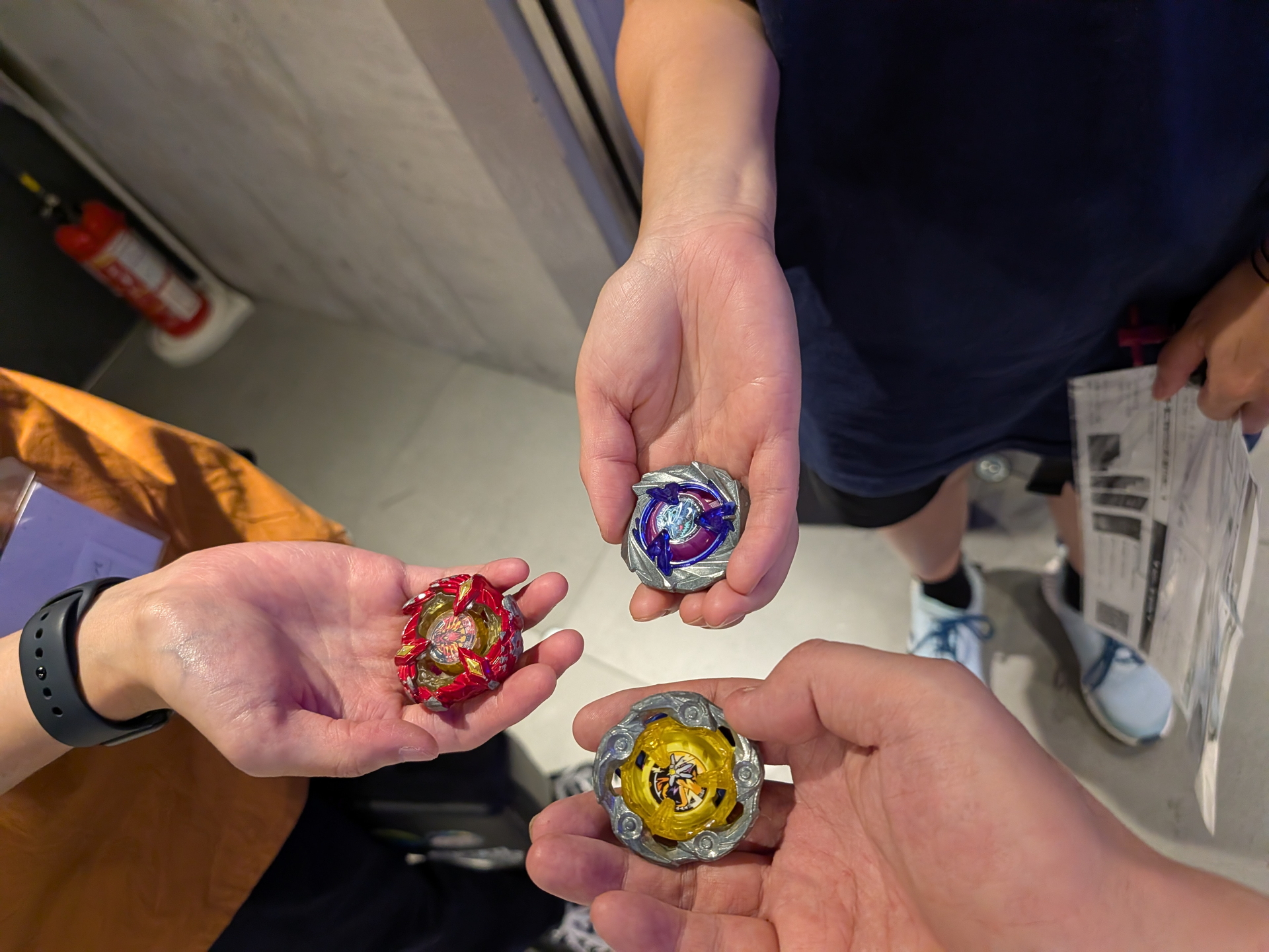 3人の使用ベイを最終チェック