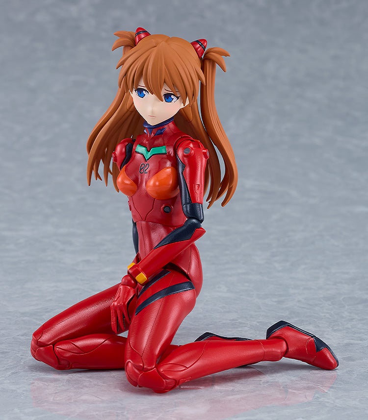 ※画像の武器は「MODEROID エヴァンゲリオン初号機」（別売）のものを使用しております。