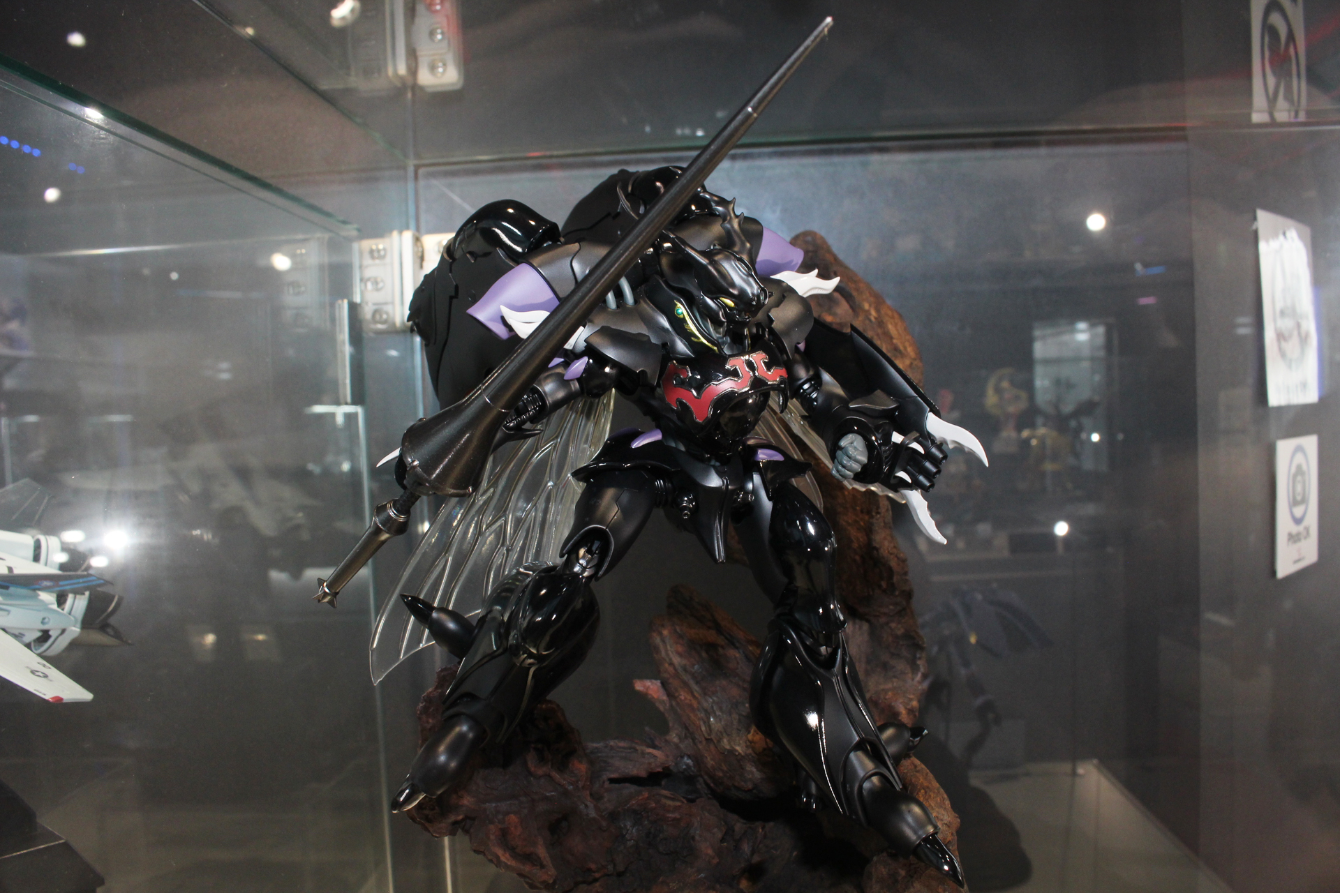 「ROBOT魂 ＜SIDE AB＞ ズワァース (H.D.)」。11月発送予定。価格は22,000円。プレミアムバンダイ販売商品