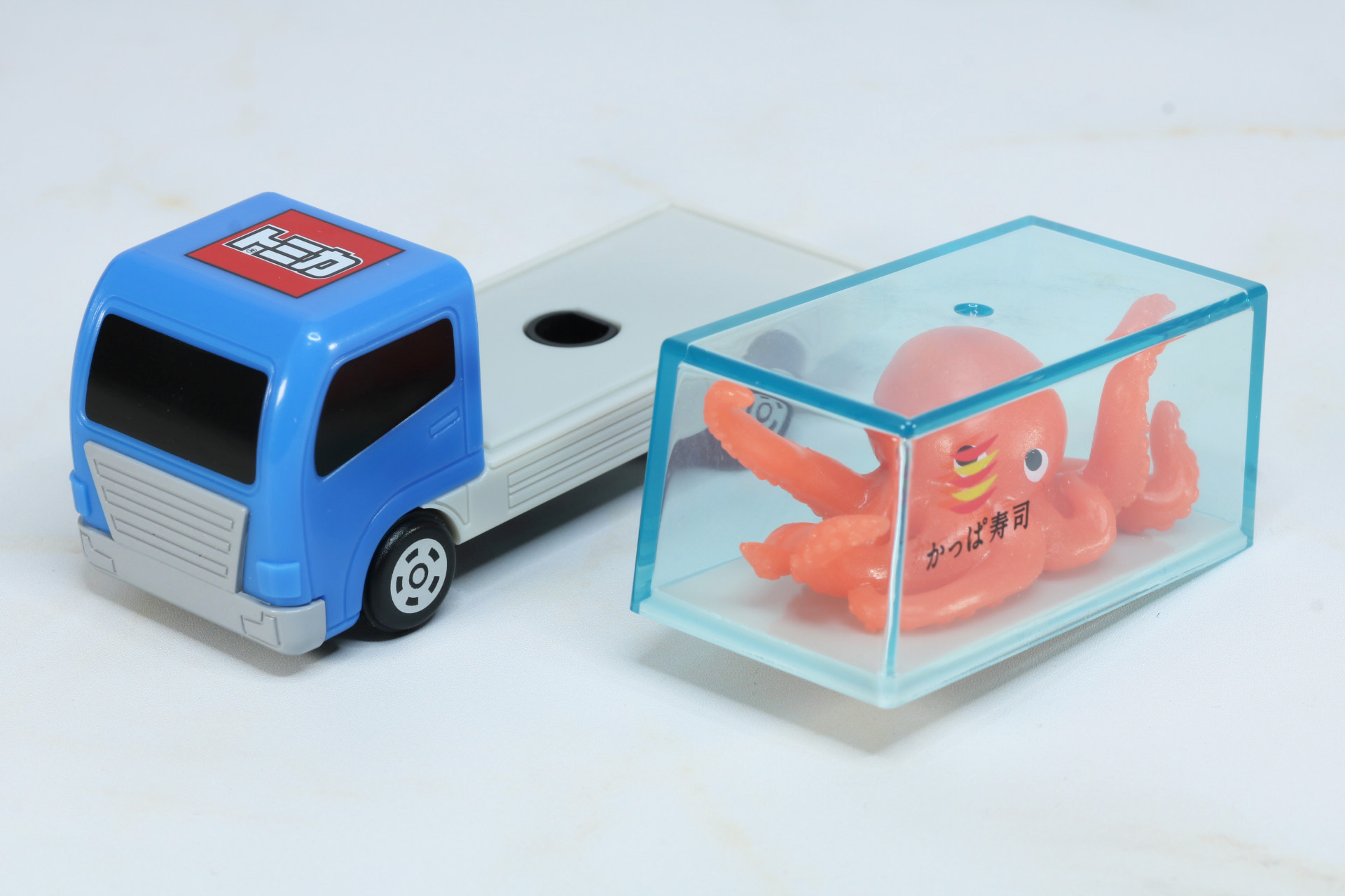 荷台部分は取り外すことができる。