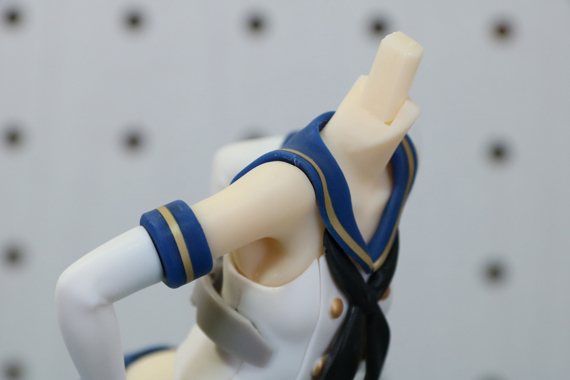 ピーチをのせてほんのり赤味を加える
