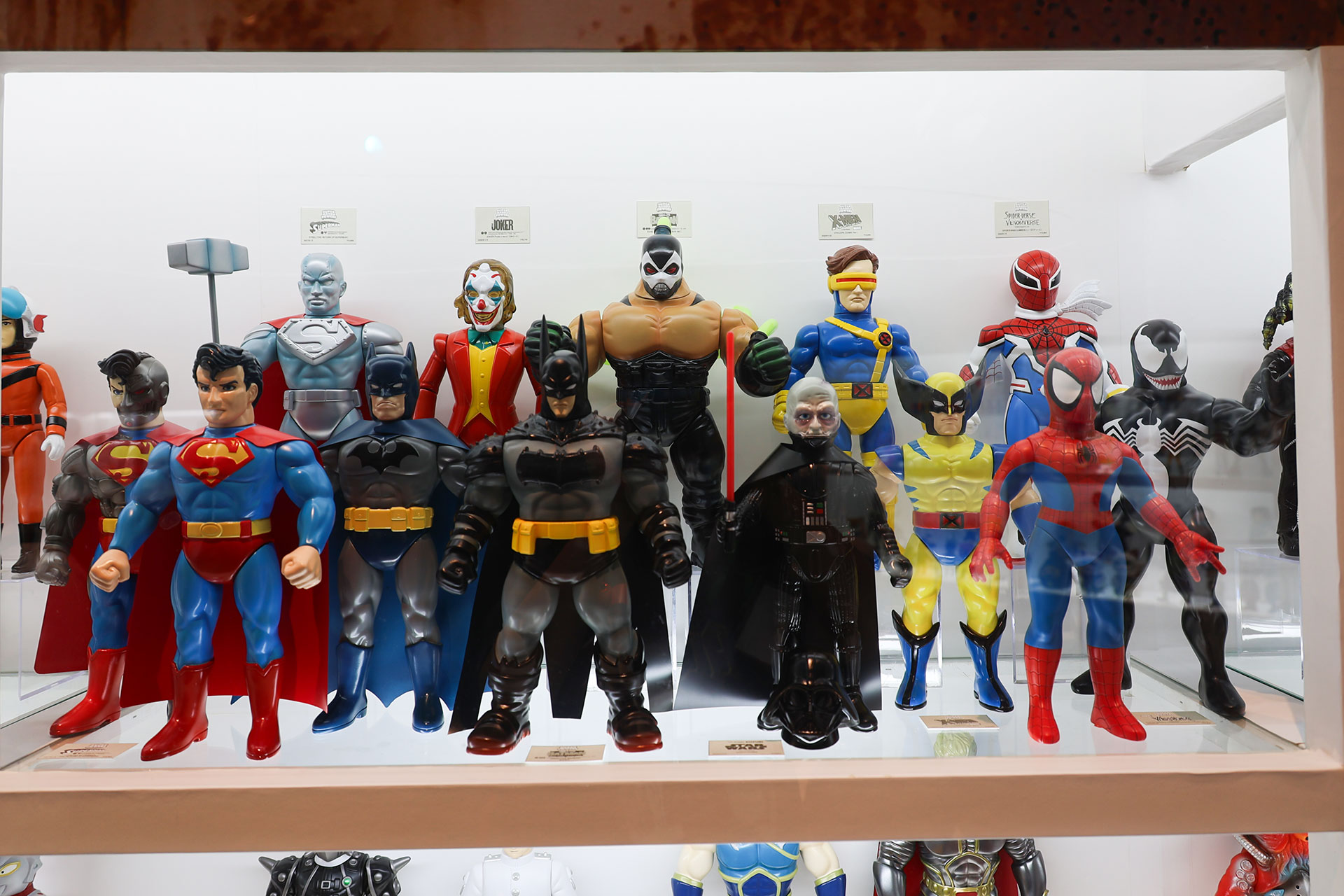 「バットマン」の新作ソフビも2体登場する