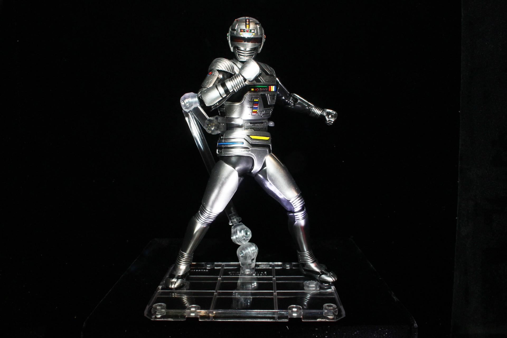 「S.H.Figuarts（真骨彫製法）宇宙刑事ギャバン」。参考出品。発売日、価格は未定