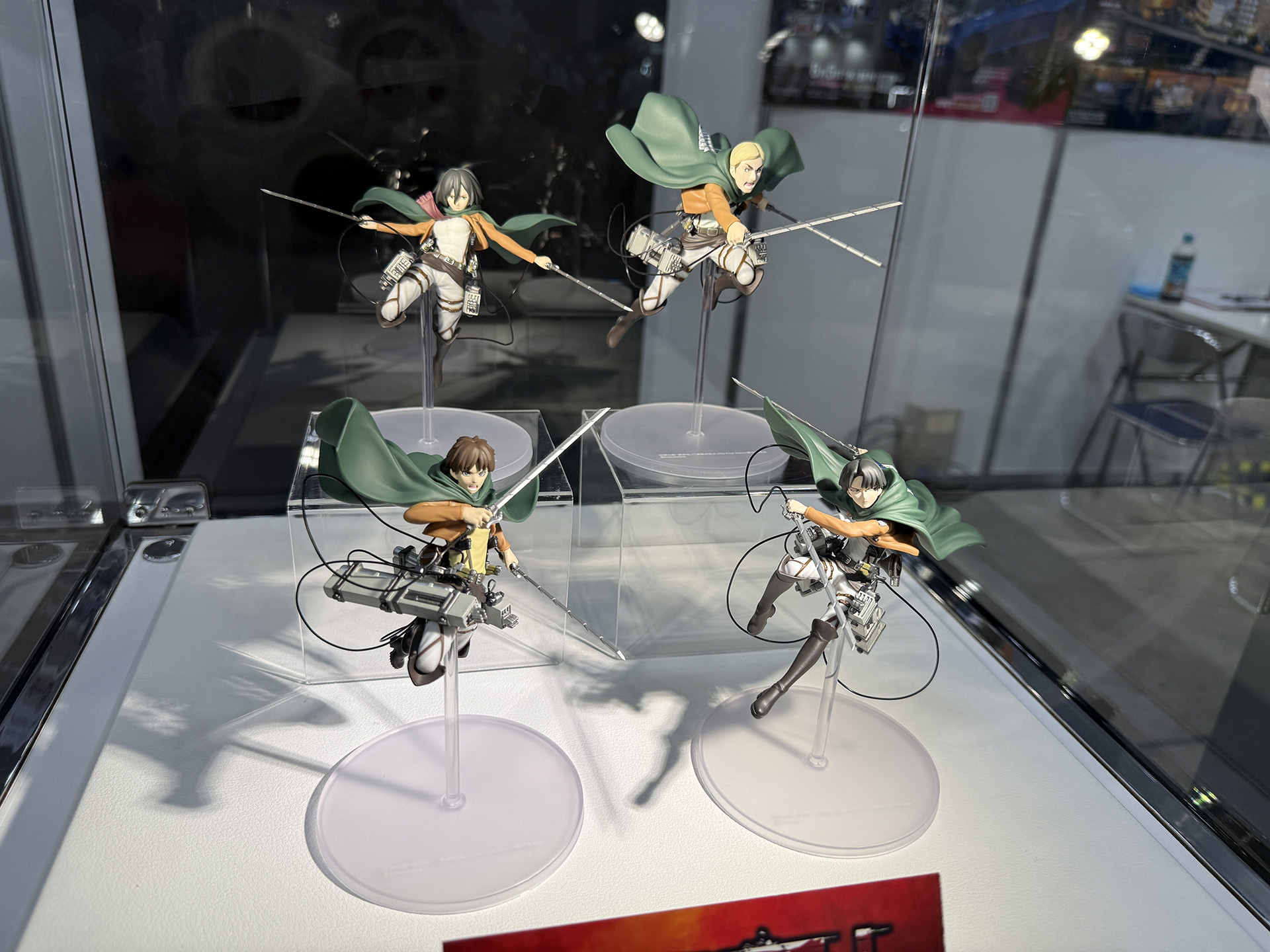 WEB限定「TVアニメ『進撃の巨人』フィギュアコレクション」