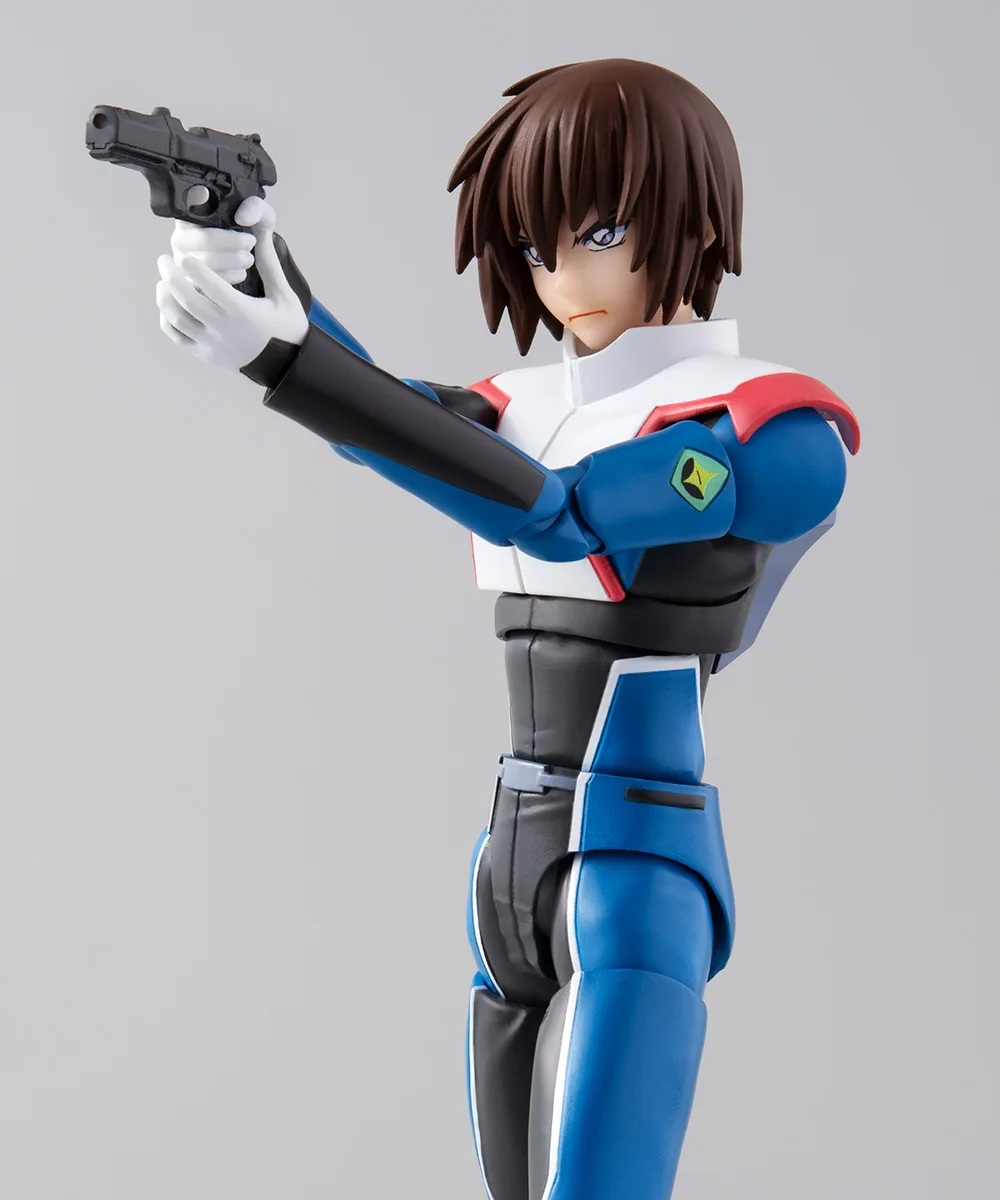 「ガンダムSEED DESTINY」　最終話のデュランダル戦のシーンを再現する為の交換用顔パーツと拳銃が付属。