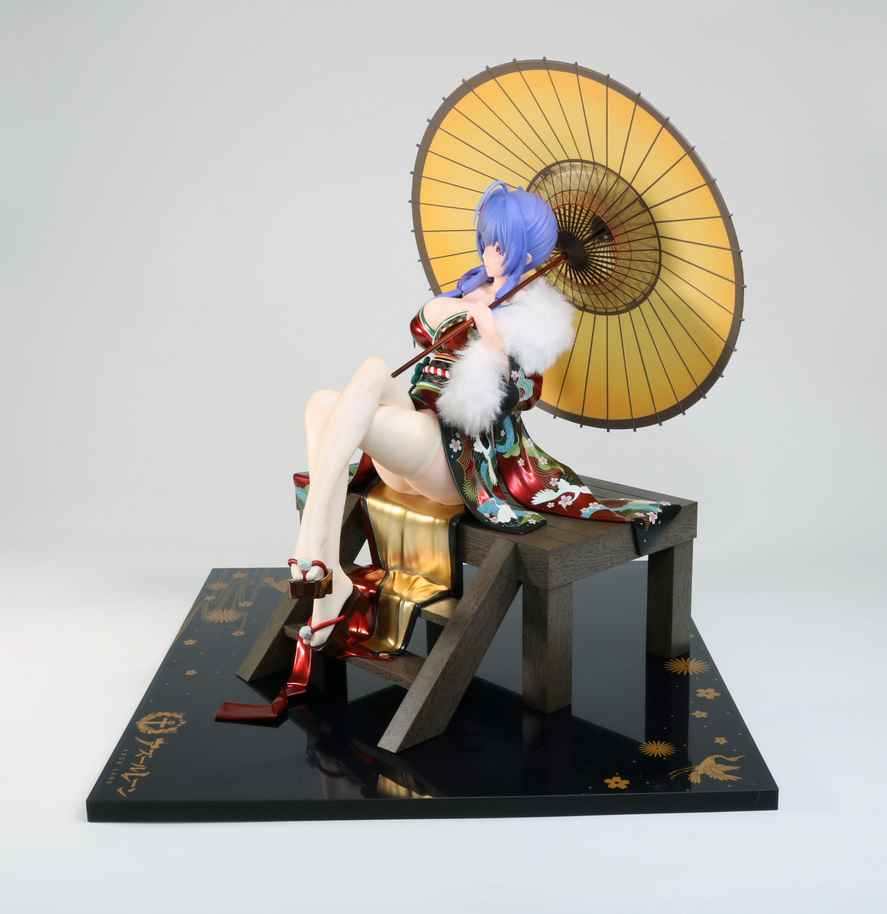 背面