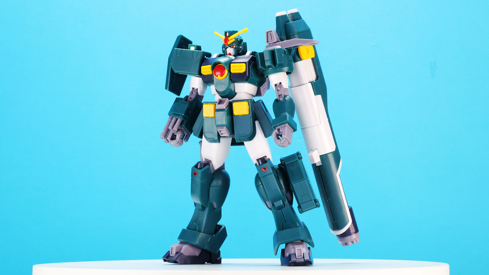重装備のガンダムレオパルドを最新フォーマットで完全新規HGキット化！