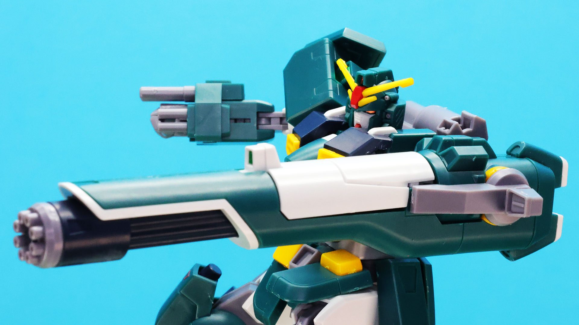 インナーアームガトリングはビーム兵器です