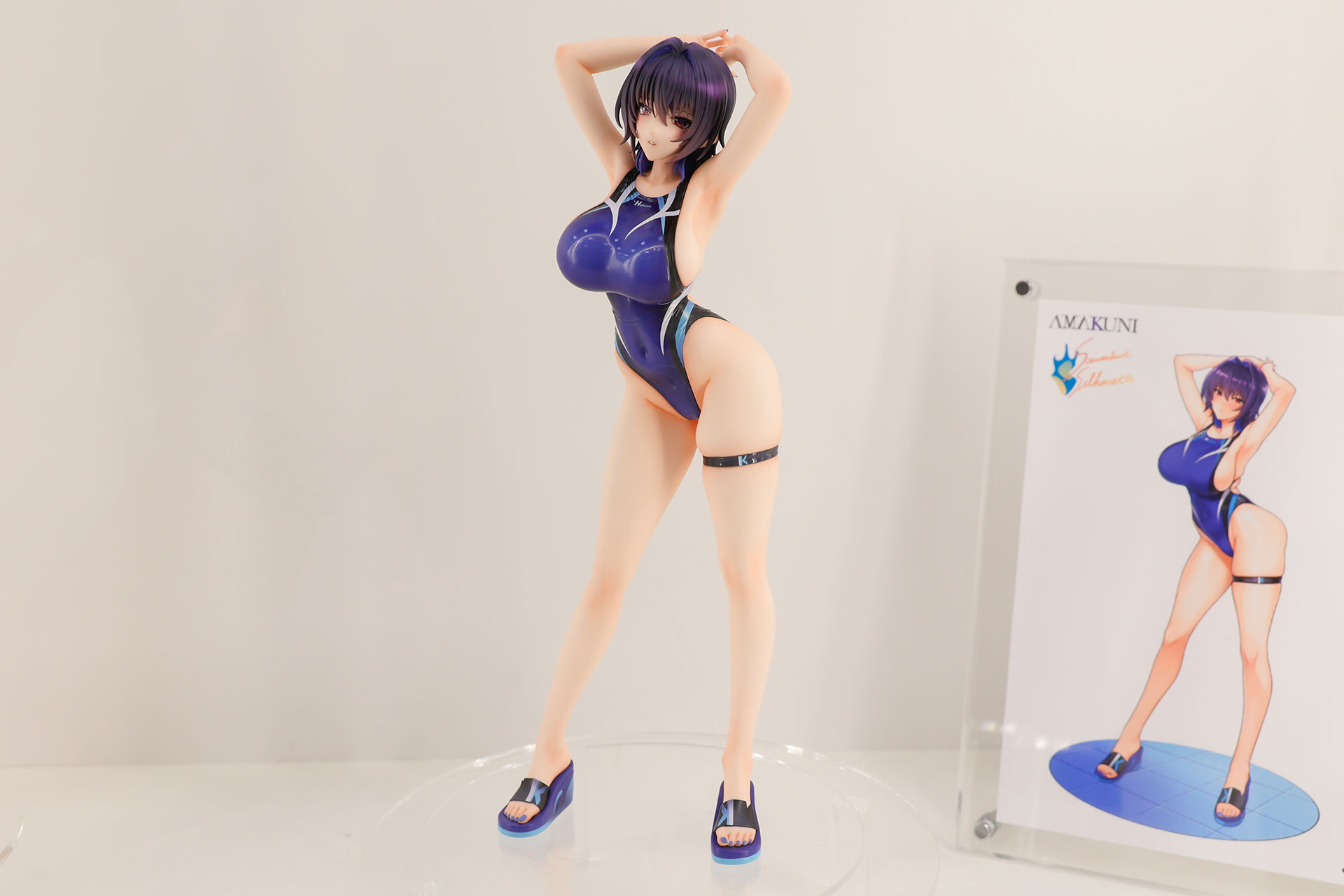 AMAKUNIから発売予定のフィギュア「剣崎佳澄 競泳水着 Ver. design by はるこん」