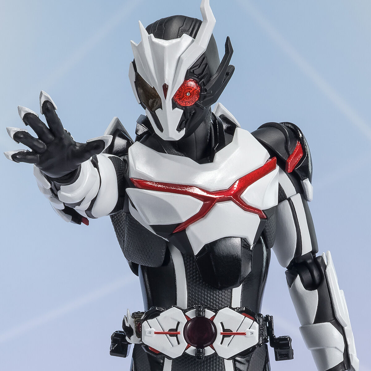 「S.H.Figuarts 仮面ライダーアークワン」
