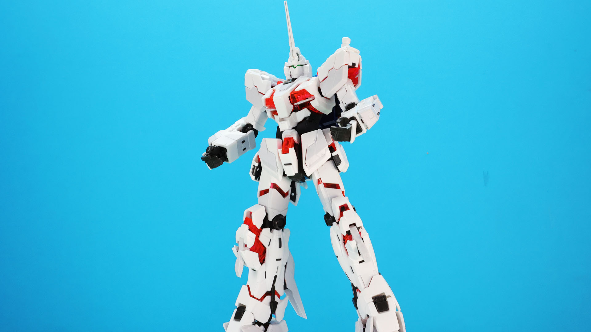 RGキットになった実物大ユニコーンガンダム立像