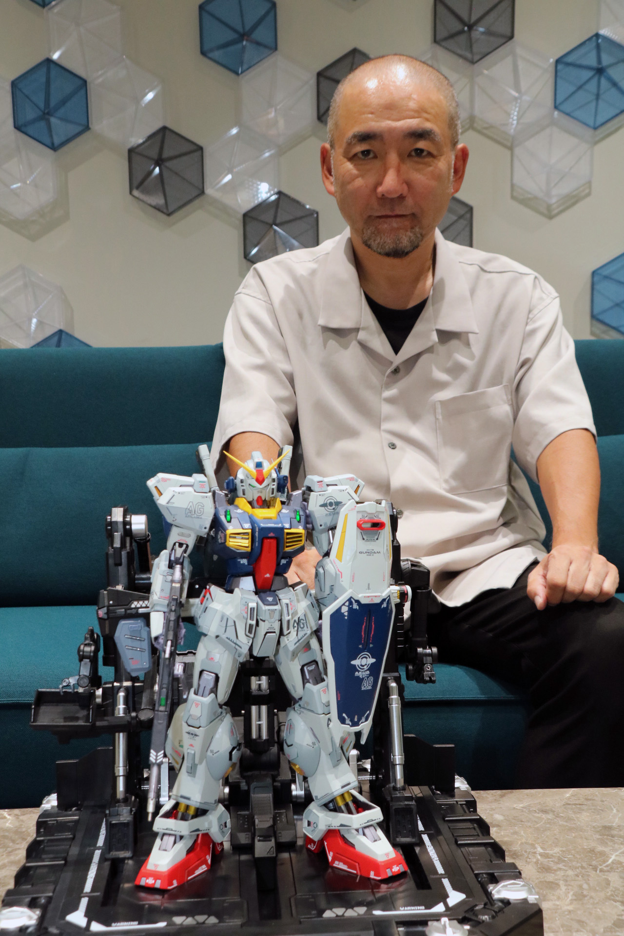 「METAL STRUCTURE 解体匠機 RX-178 ガンダムMk-II（エゥーゴ仕様）」を担当するBANDAI SPIRITS コレクターズ事業部・天笠泰伸氏