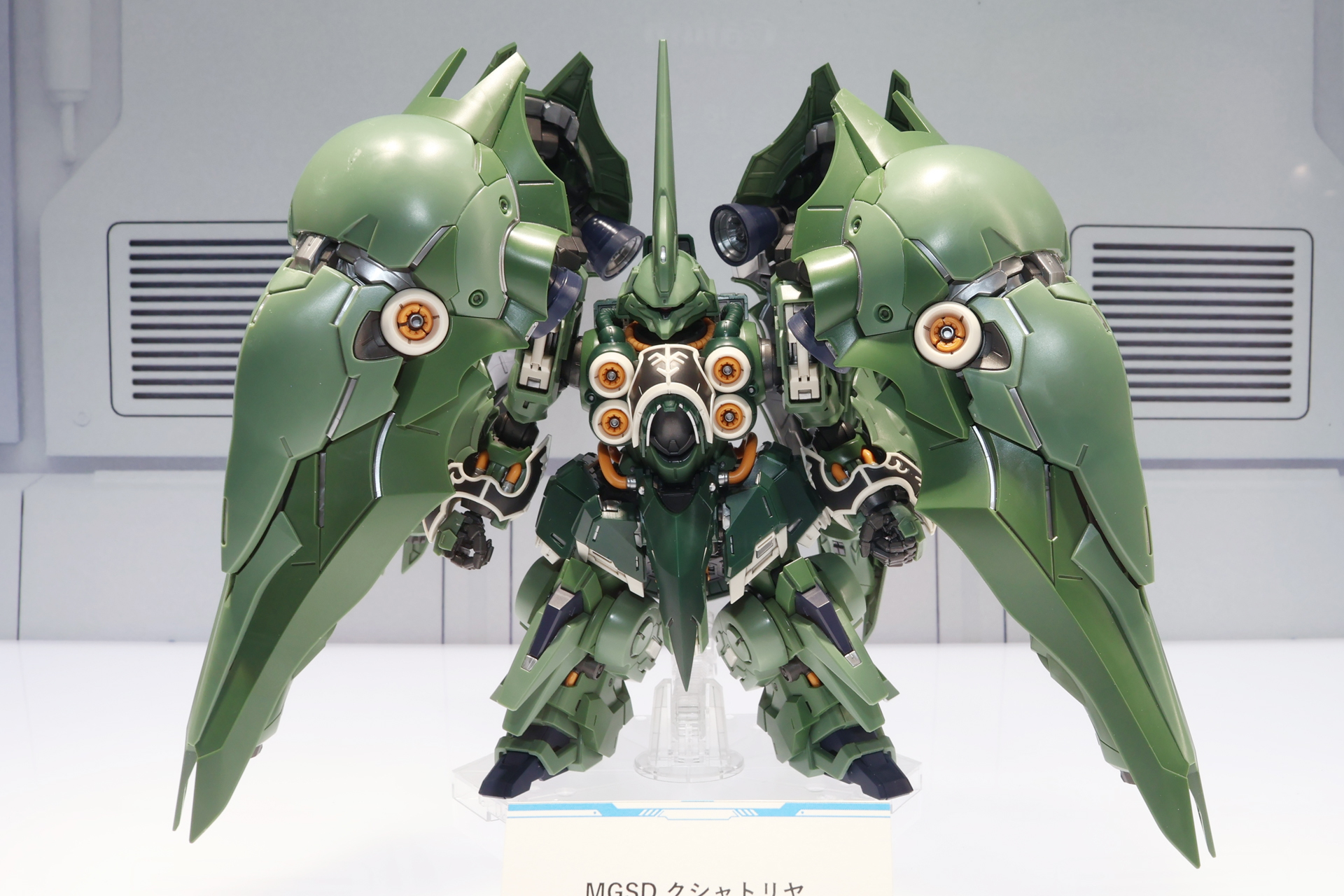 「MGSD クシャトリヤ」。9月発売予定。価格は7,700円
