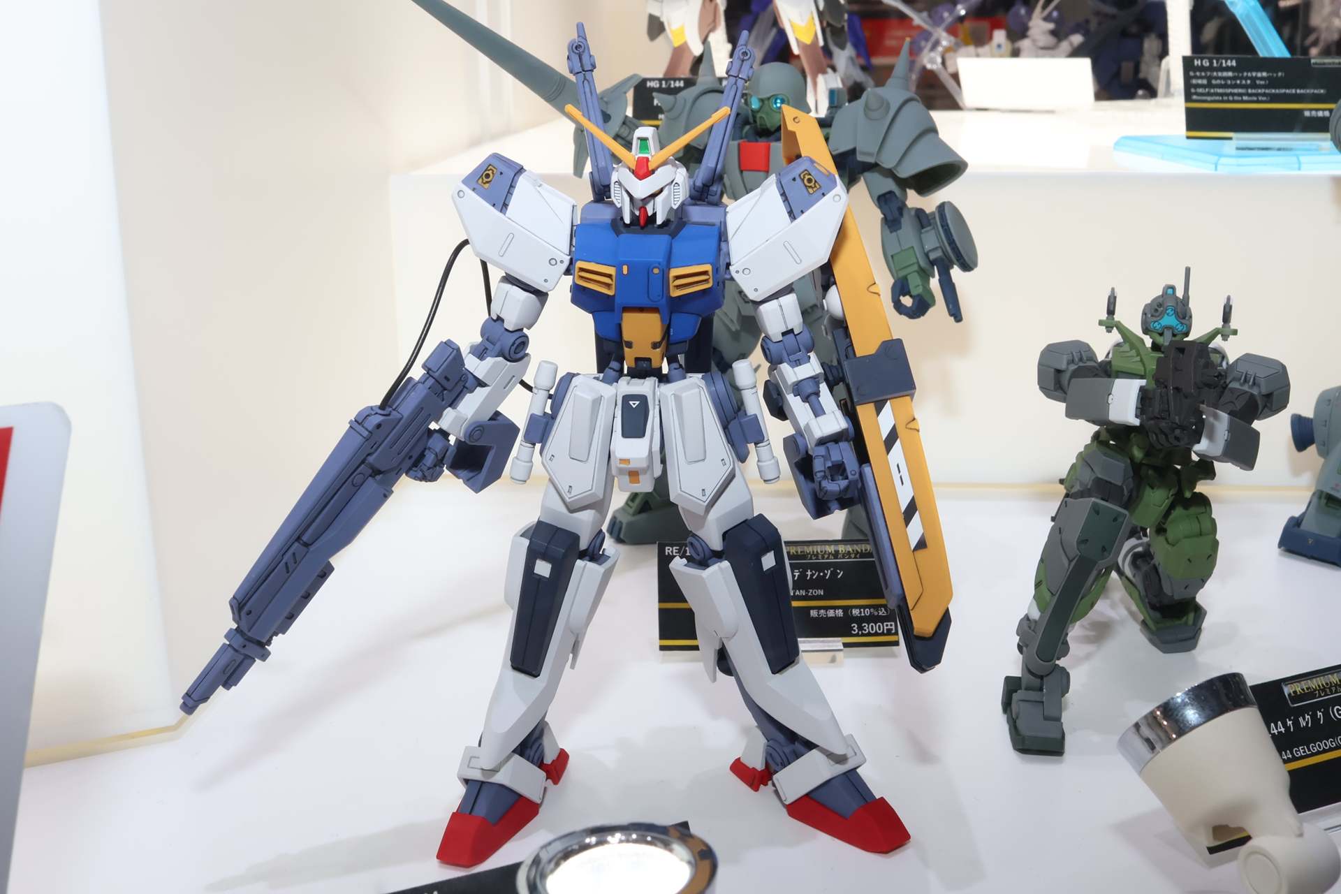 「HG 1/144 Dガンダムセカンド」。2026年5月発送（1次予約分）。価格は3,080円。プレミアムバンダイ販売商品