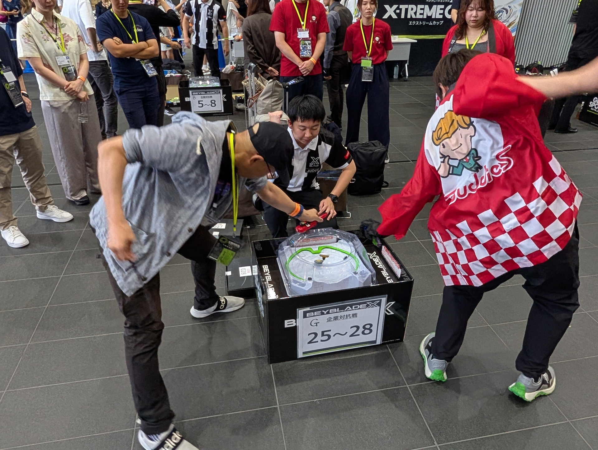 中堅戦、大将戦と勝利して、チーム2勝目！あと1勝で予選突破だが、相手はあのおまんじゅうキング選手率いる「沼津市立今沢小学校」……