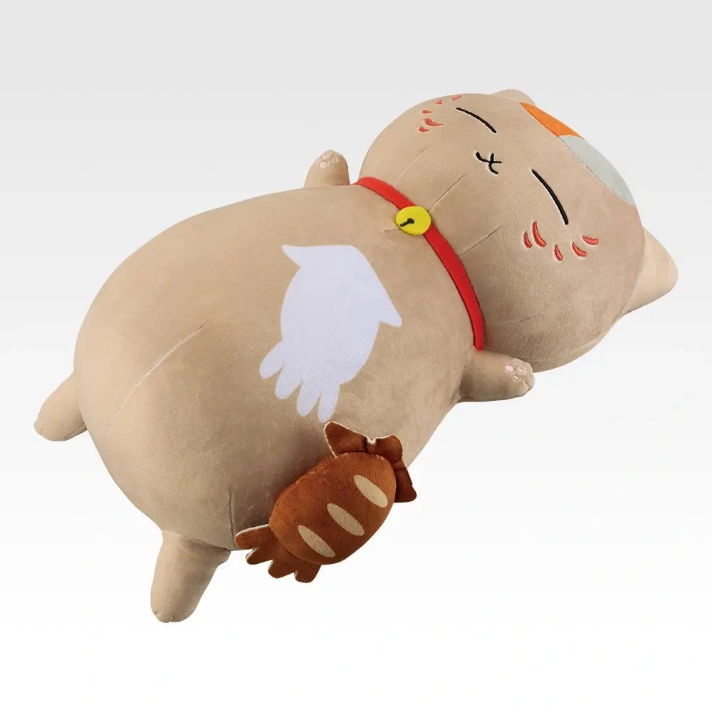 ラストワン賞：ニャンコ先生 日焼けぬいぐるみ。サイズは約29cm