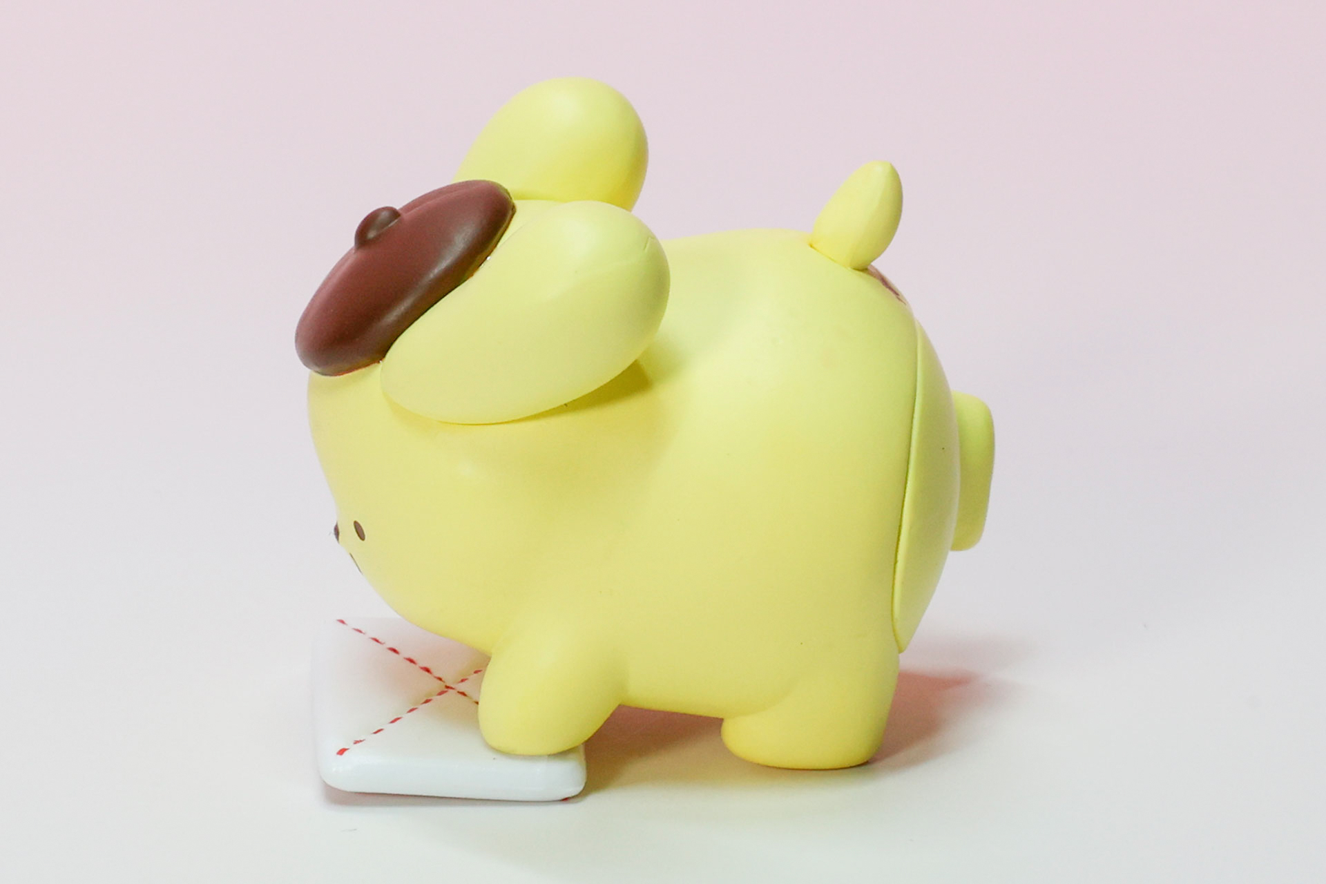丸みを帯びた体つきだ
