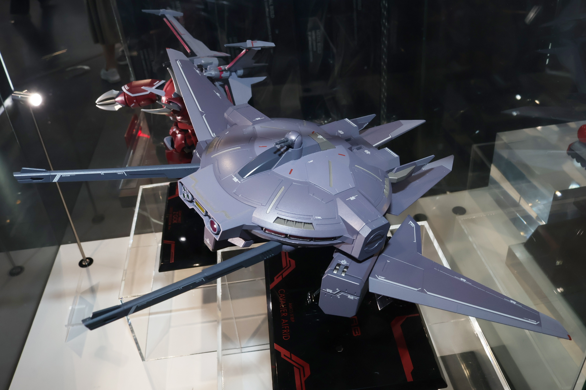 「METAL ROBOT魂 ＜SIDE MS＞ キャバリアーアイフリッド」。12月発送予定。価格は18,700円。プレミアムバンダイ販売商品