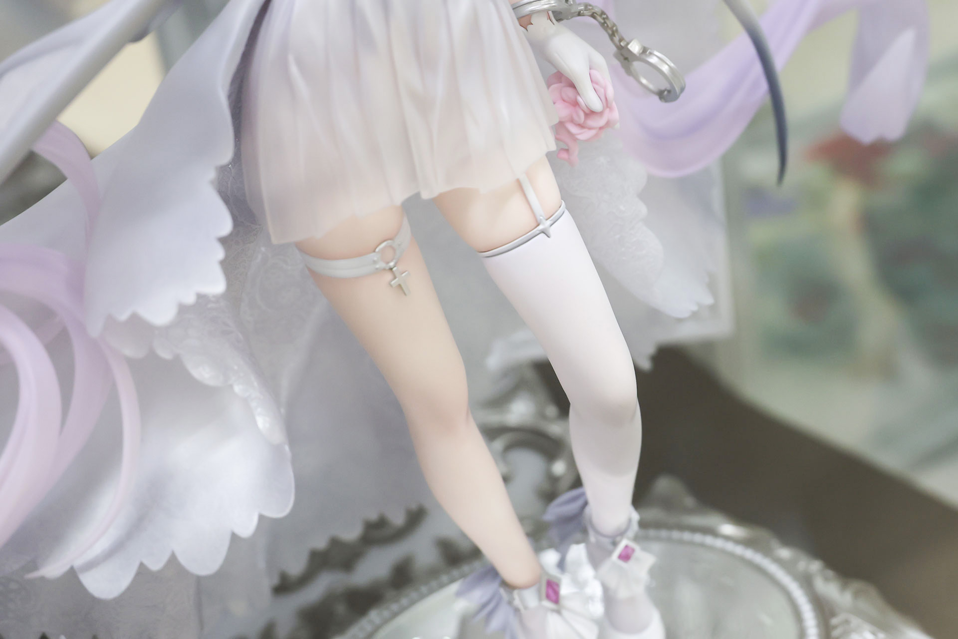 ほっそりとした脚だ