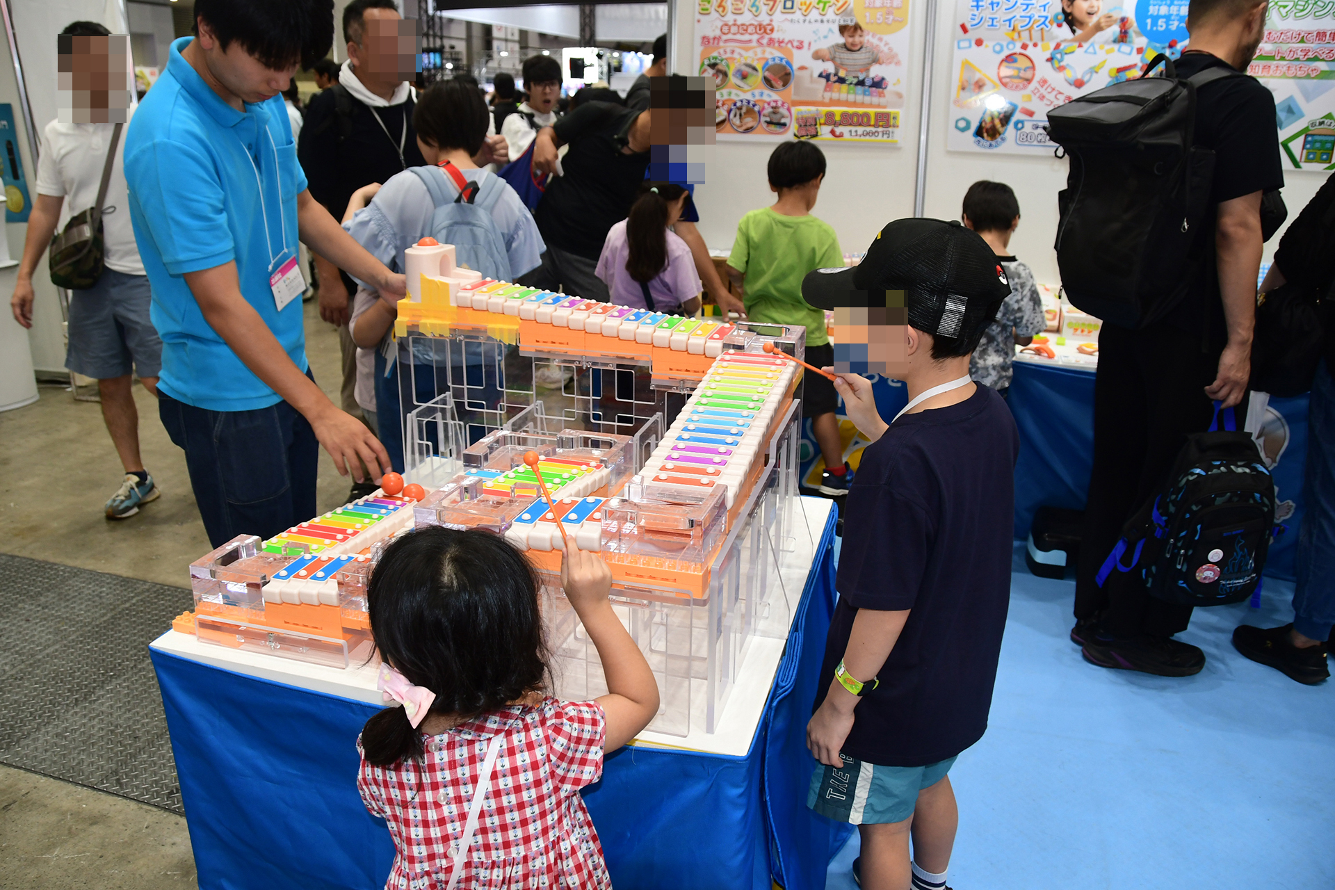 各社がいかに子供達に遊んでもらえるかに工夫を凝らしていた