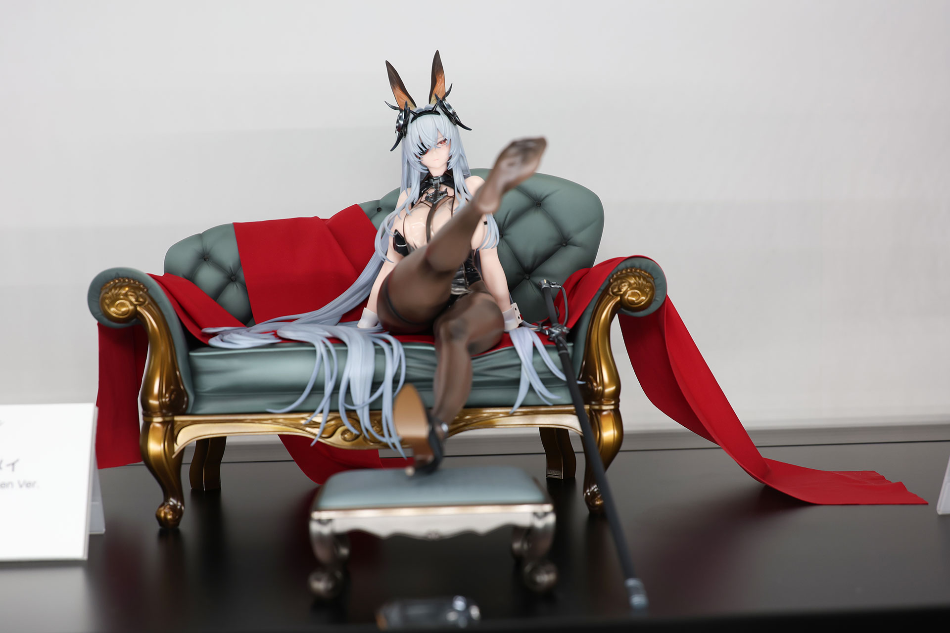 こちらはコトブキヤから発売される「フリッツ・ルメイ Schwarzes Kaninchen Ver.」のデコマスだ