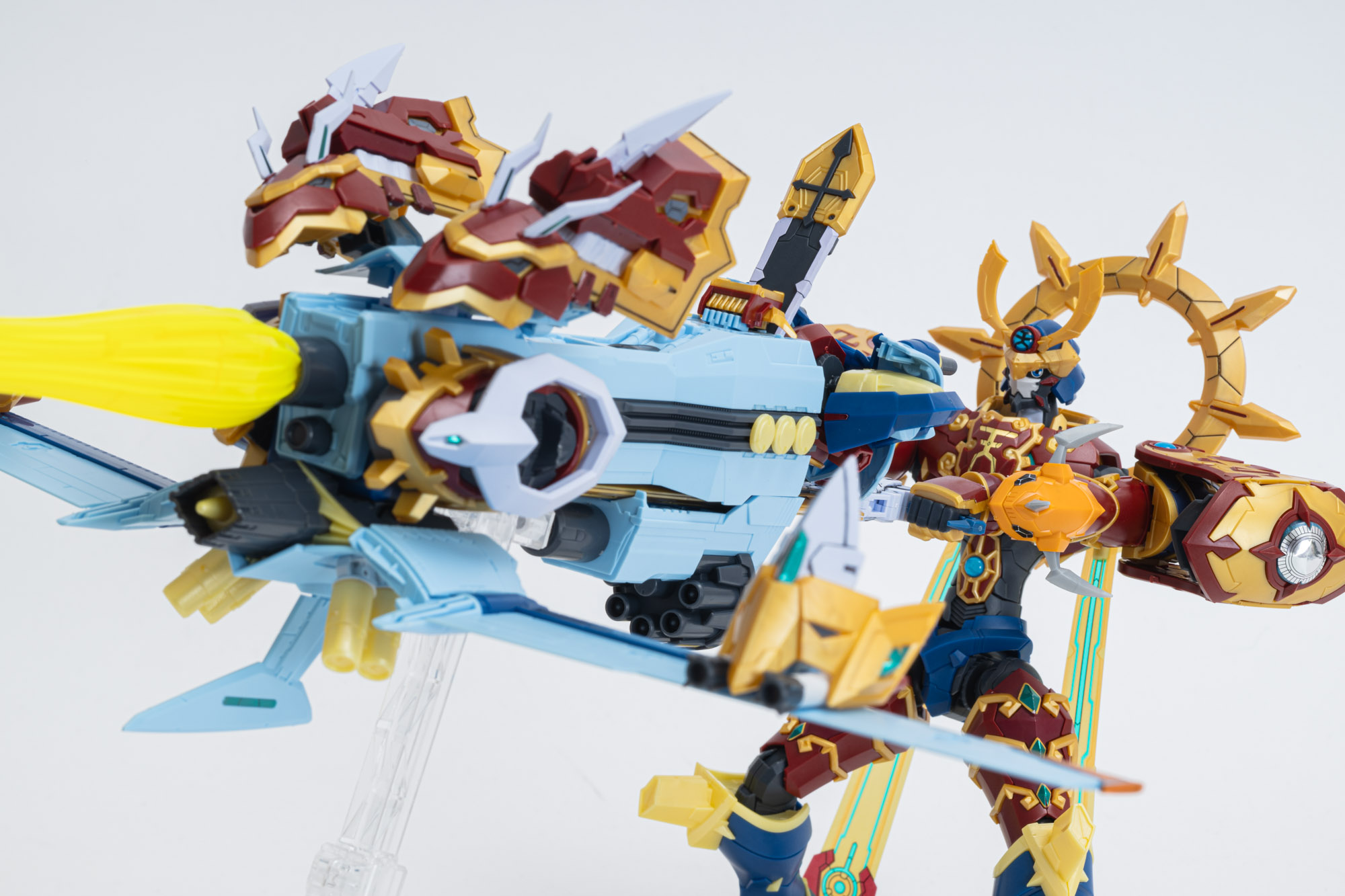 「Figure-rise Standard Amplified カイゼルグレイモン」と合体して「スサノオモン」と「ゼロアームズ:オロチ」を再現。