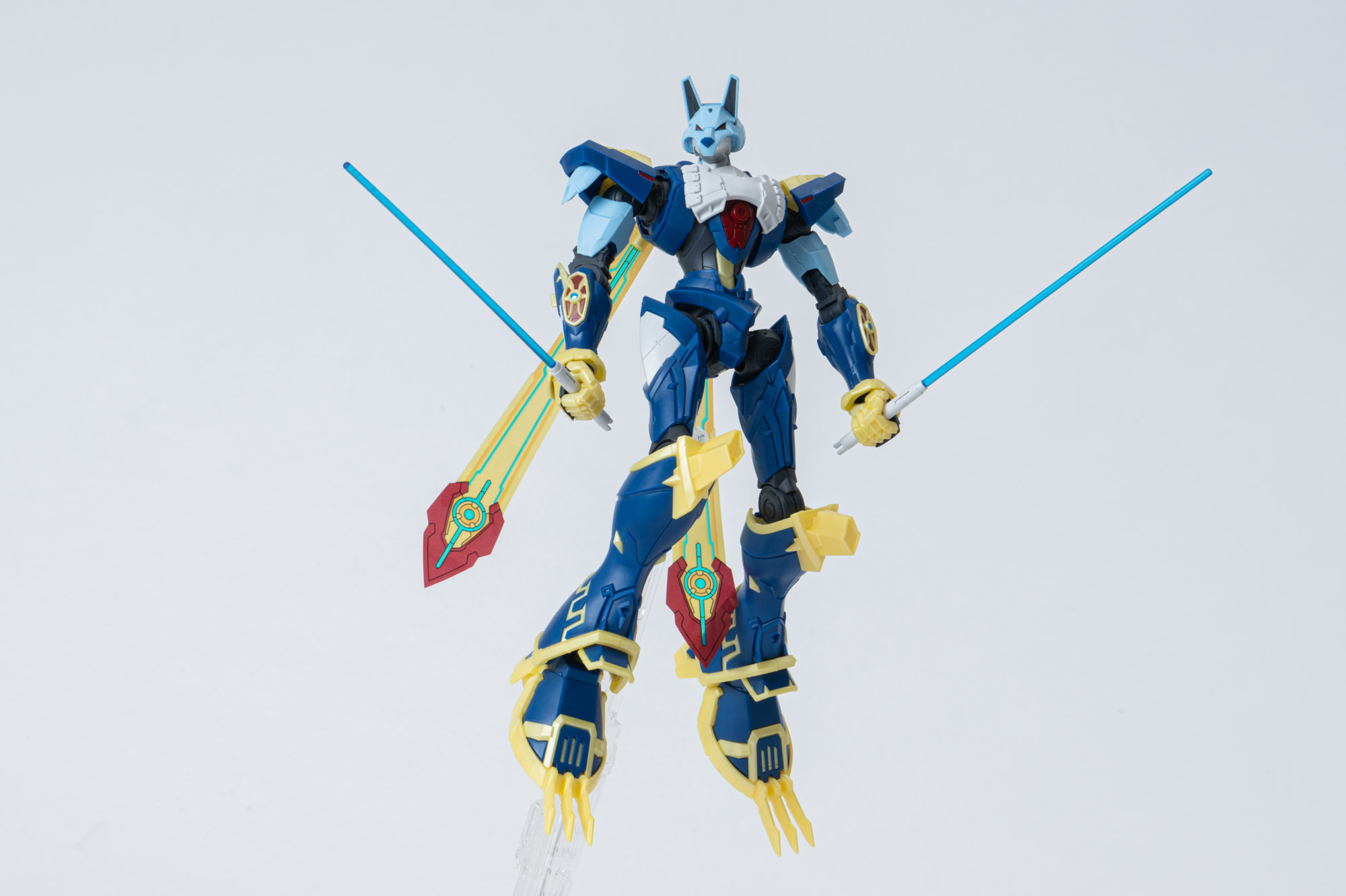 アーマーをパージしたスタイルも見ていこう。