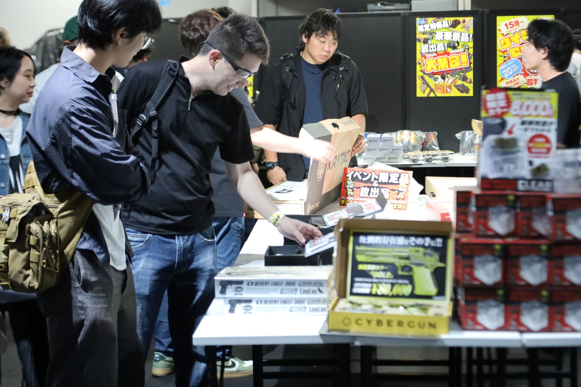 「販売ブース」