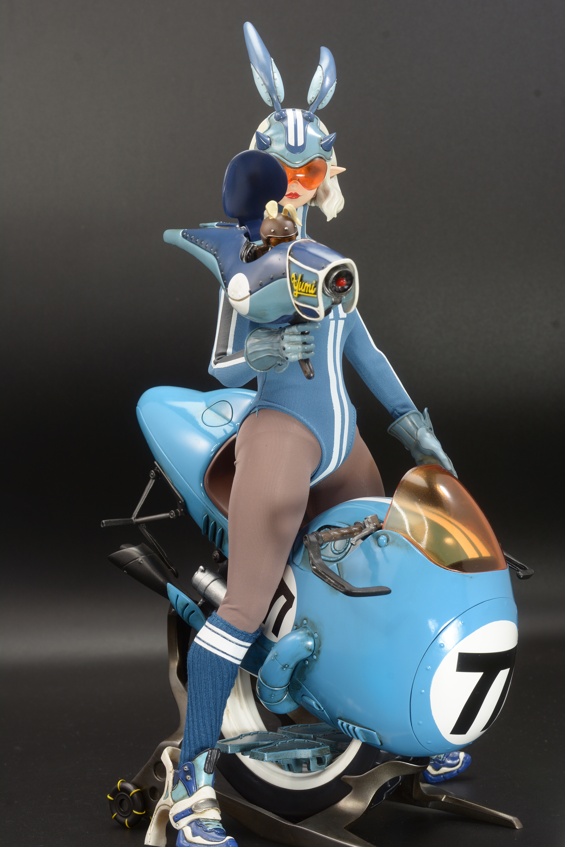 こちらもバイクと組み合わせることで遊びの幅が大きく広がる