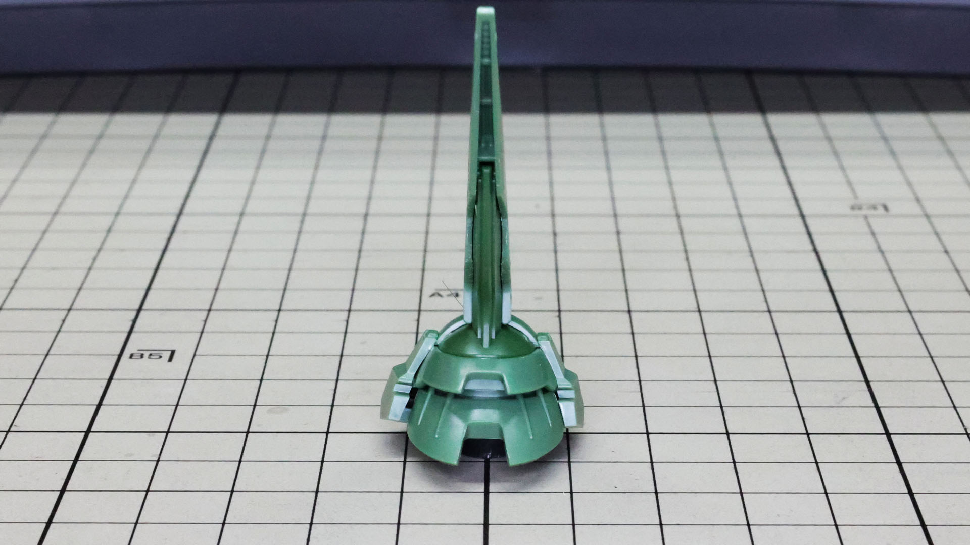 アンテナ裏まで綿密なディテールが施されます