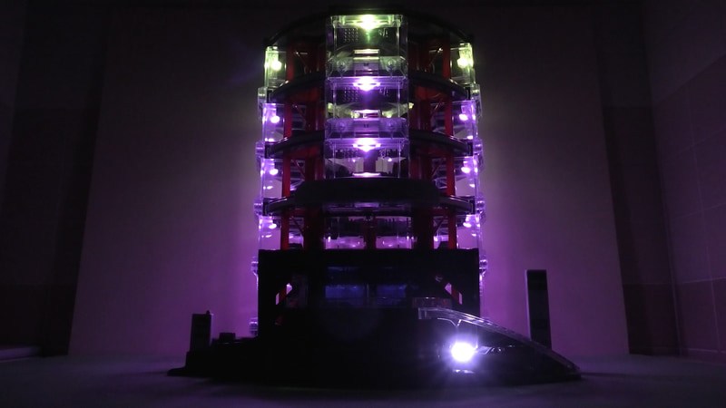 LEDの色をフロアごとに切り替えながら魅せる！