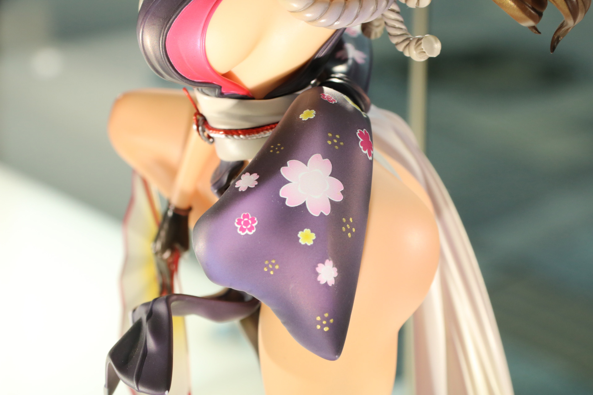 帯の花柄も再現