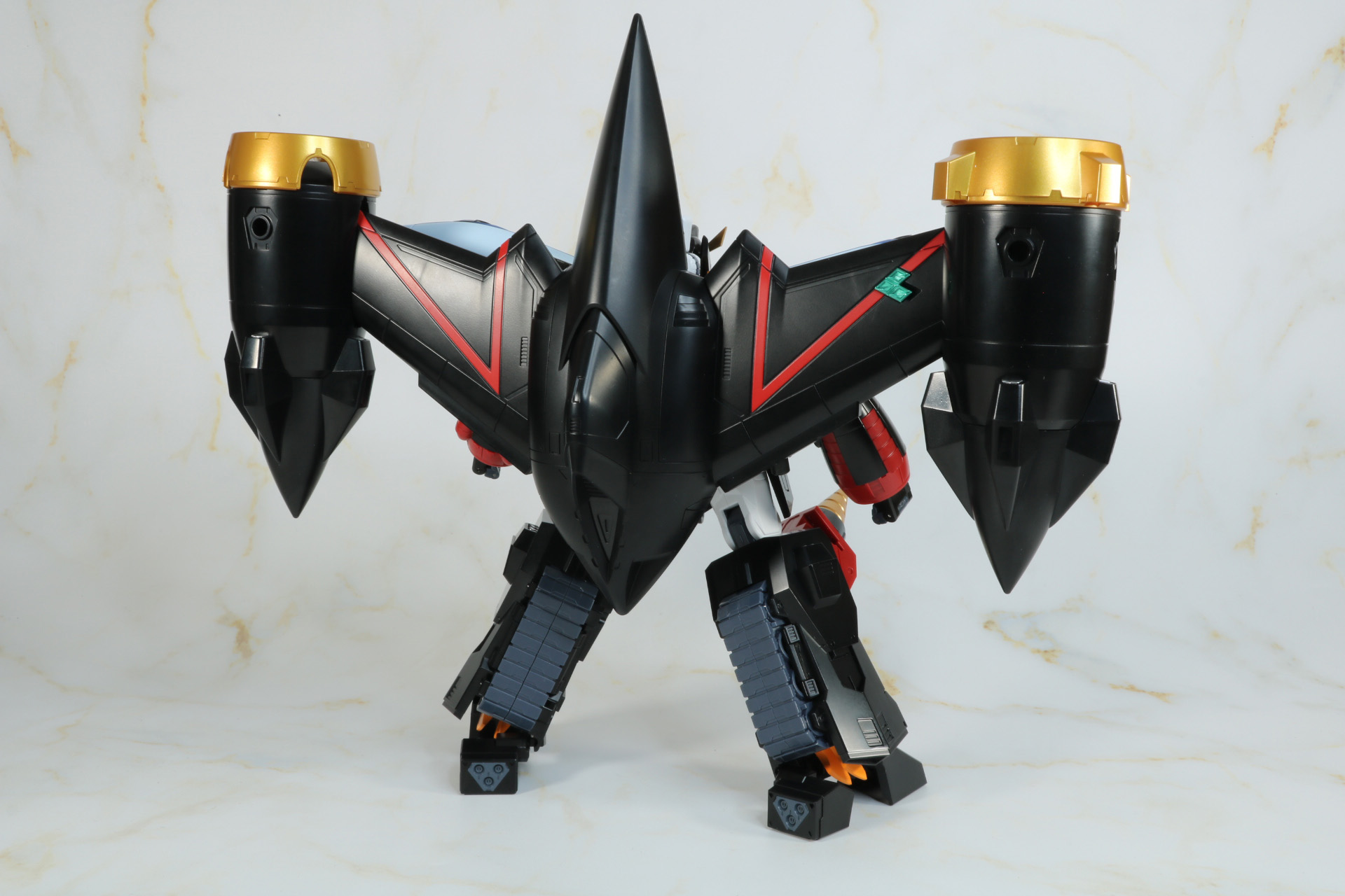 背面