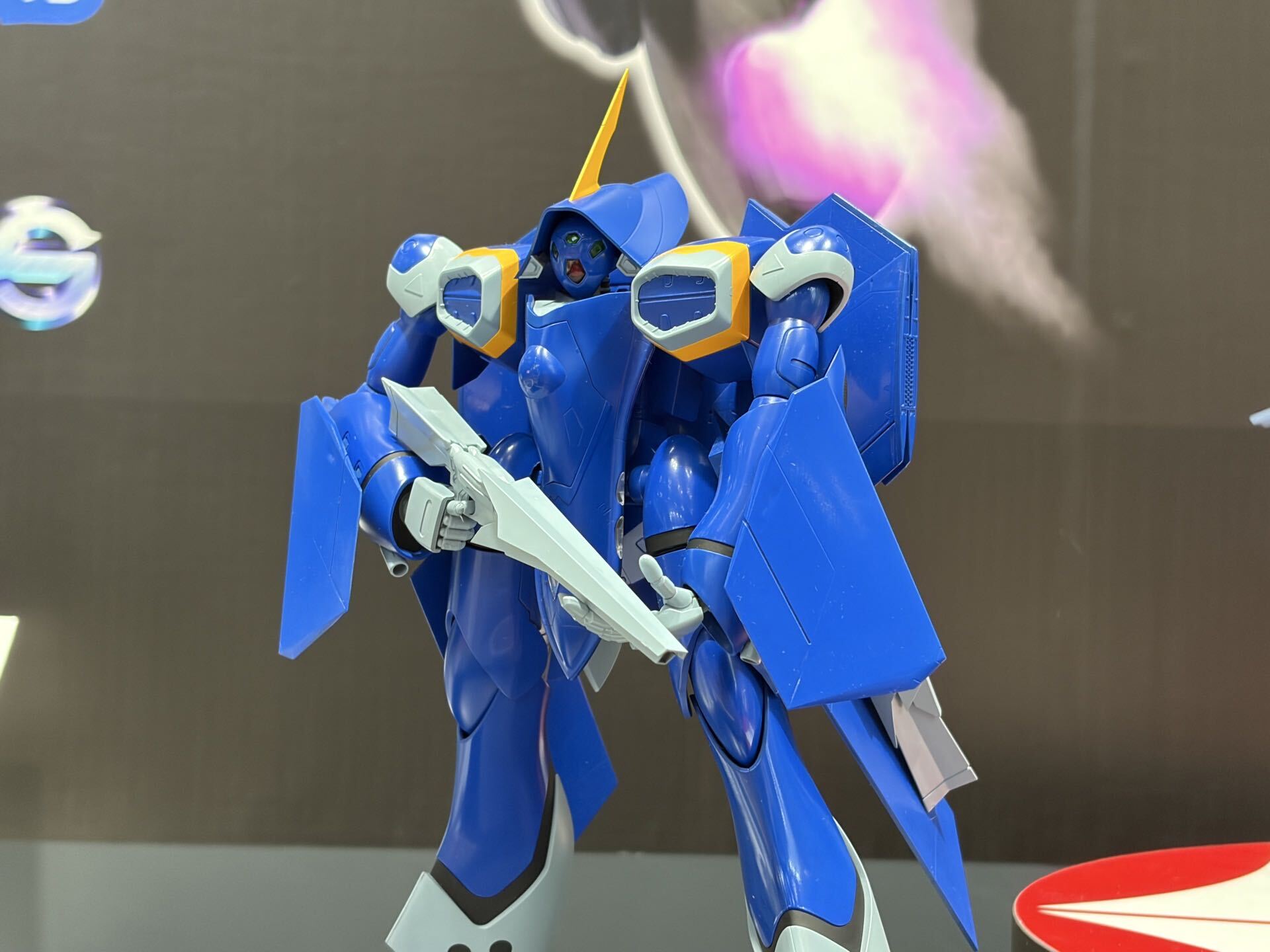 YF-21 バトロイド “マクロスプラス”