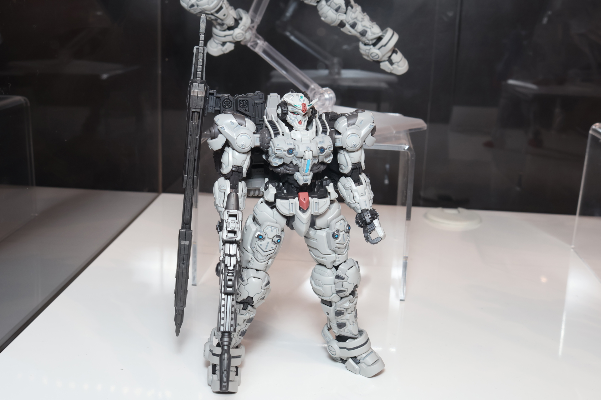 「HG 1/144 ガンダムヘリックス」。2027年1月発売、価格は2,750円
