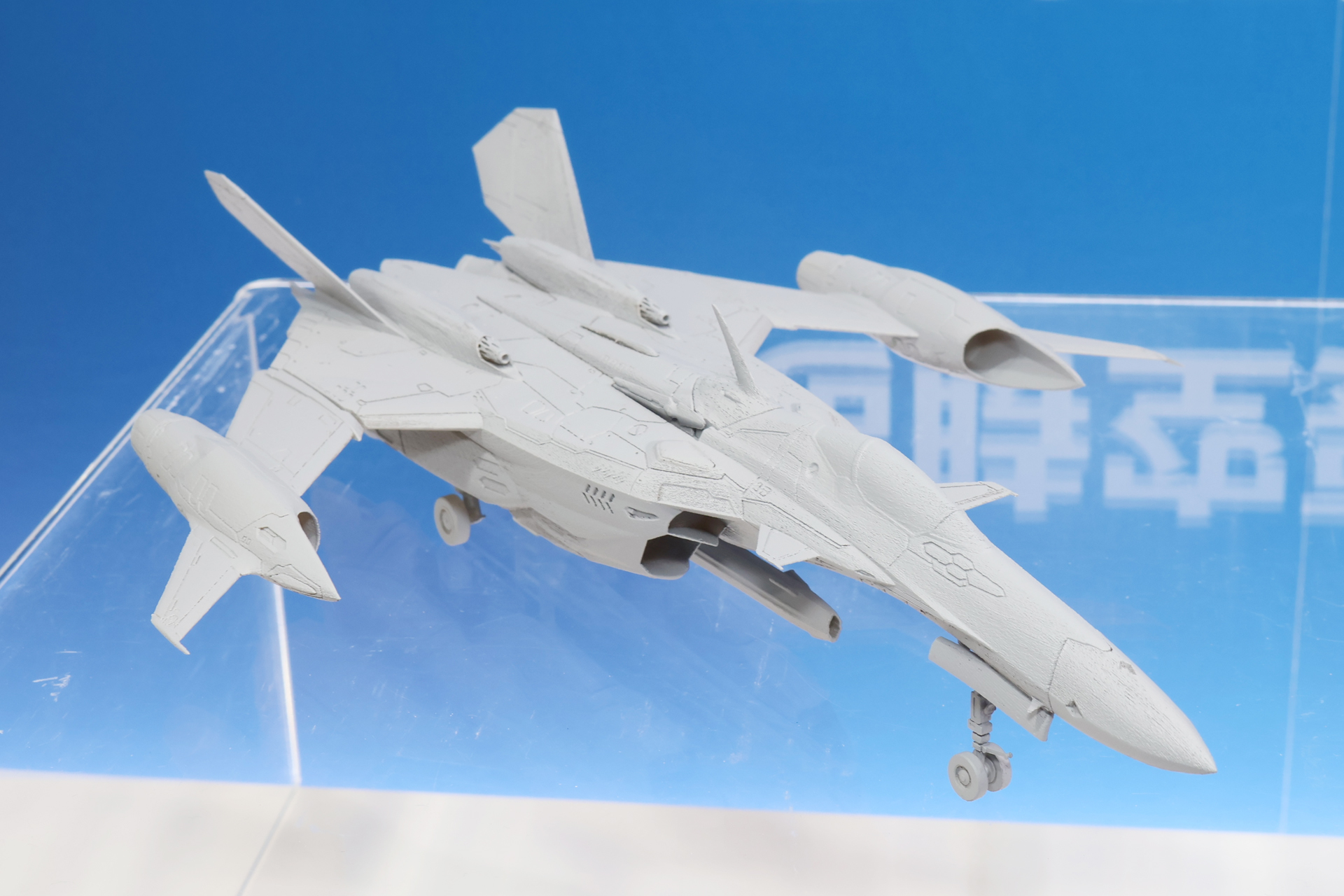 『超時空要塞マクロス』プラスチックモデルシリーズ 「YF-29 デュランダル［ファイター］」。発売日、価格は未定