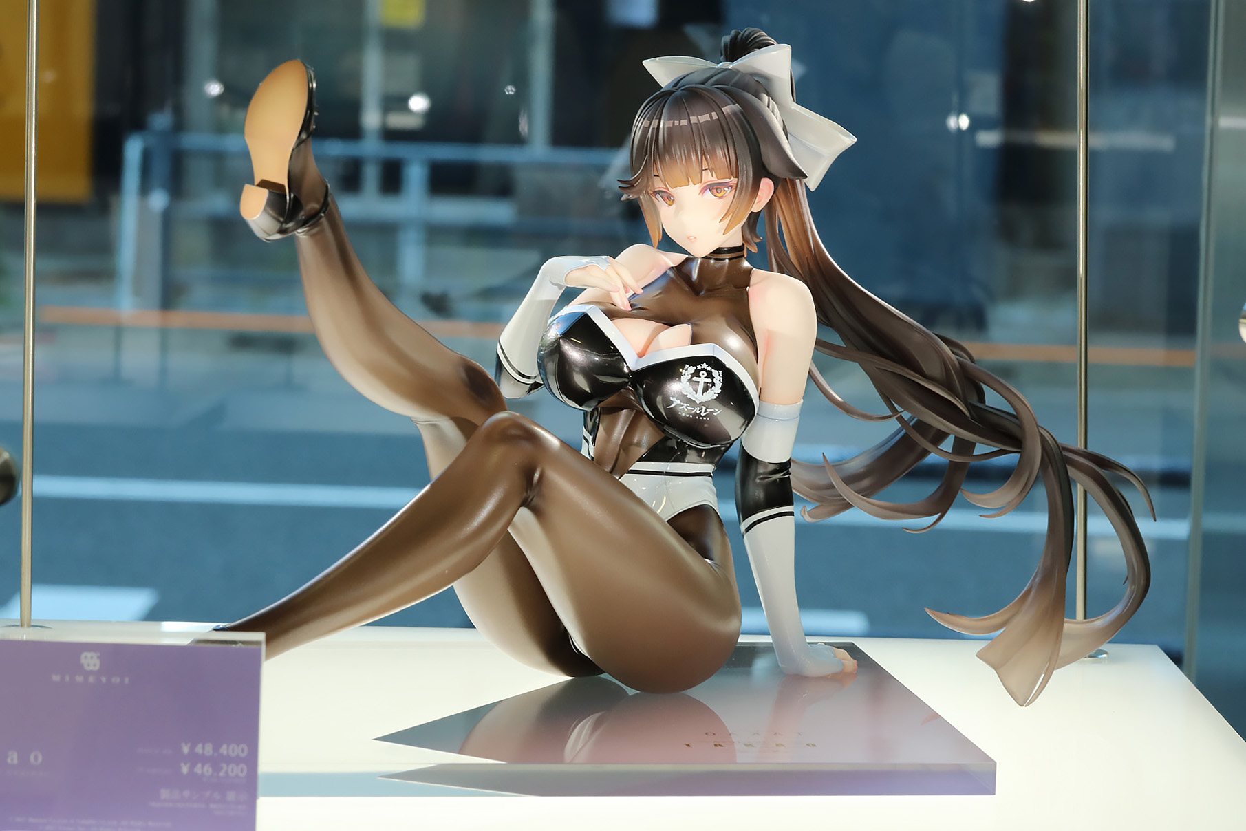 イラストを彷彿とさせるポージングでフィギュア化