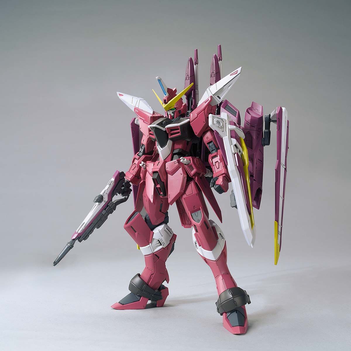 「MG 1/100 ジャスティスガンダム」