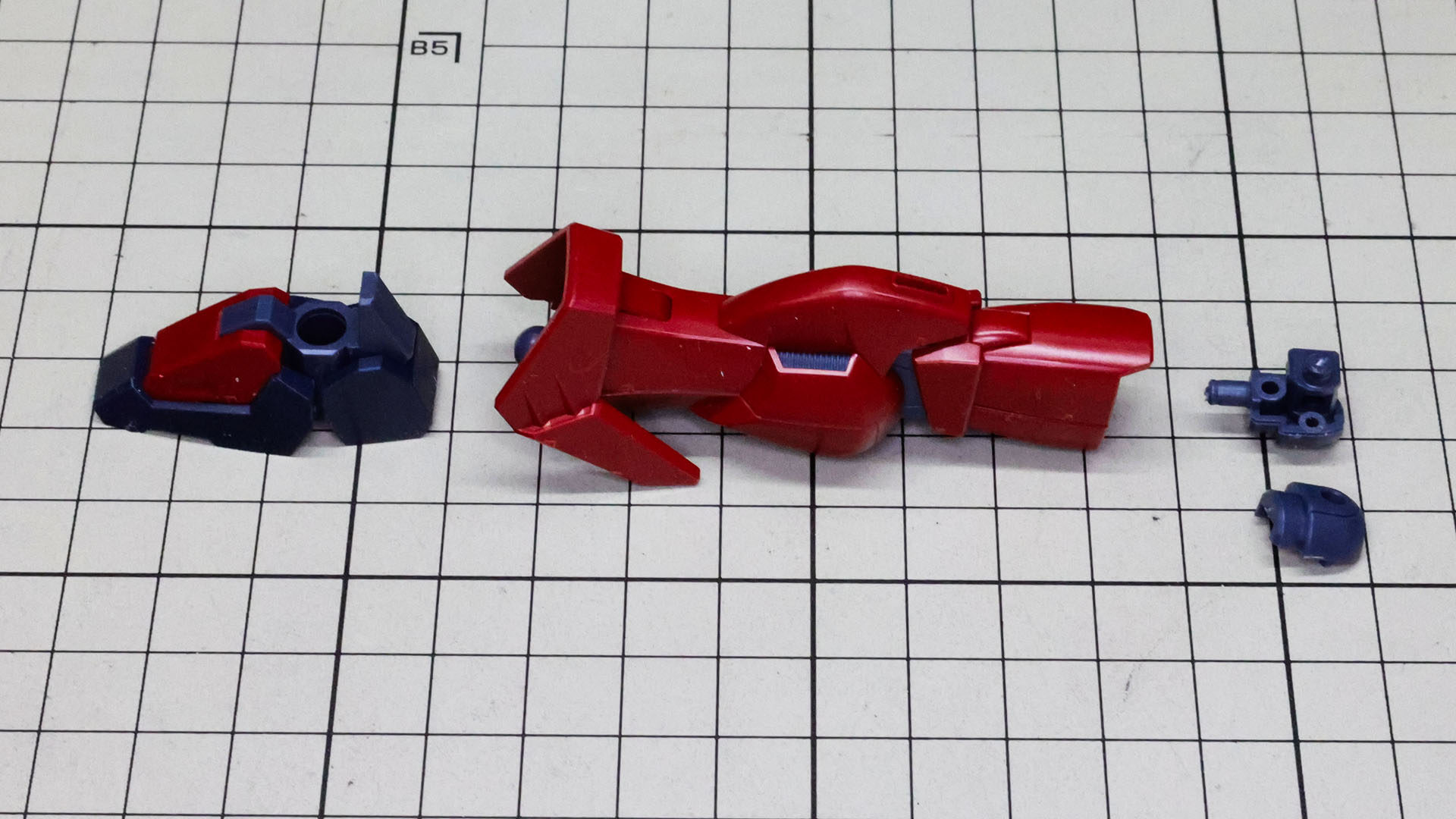 組んだそれぞれをドッキングさせます