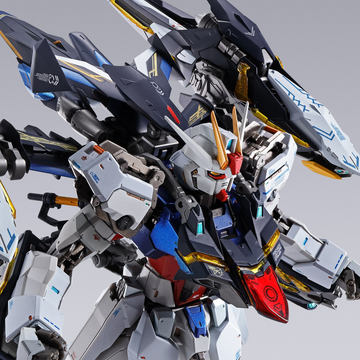 ガキマガリ【メッキ仕様】MG パーフェクト ストライクガンダム 完成品 ガキマガリ様専用【メッキ仕様】MG パーフェクト ストライク